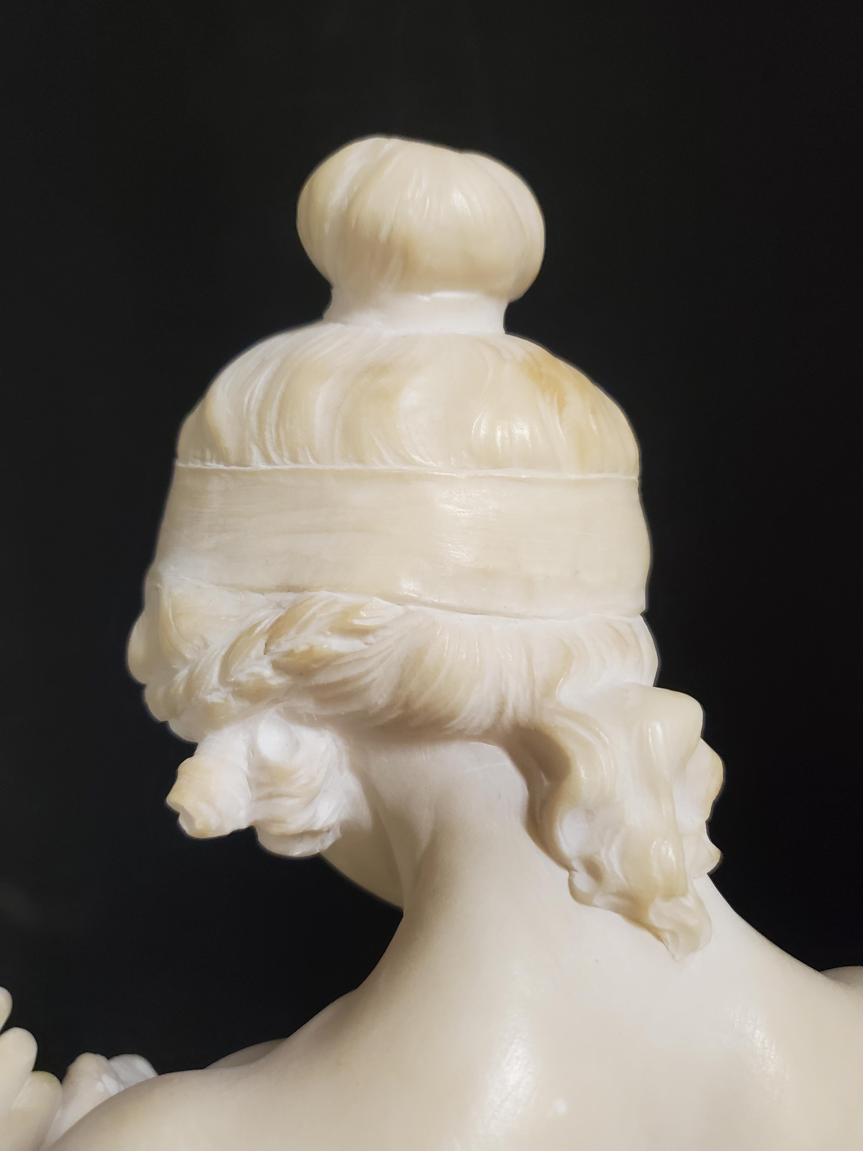 Una bella scultura originale di donna scolpita a mano firmata F. Vichi in vendita 6