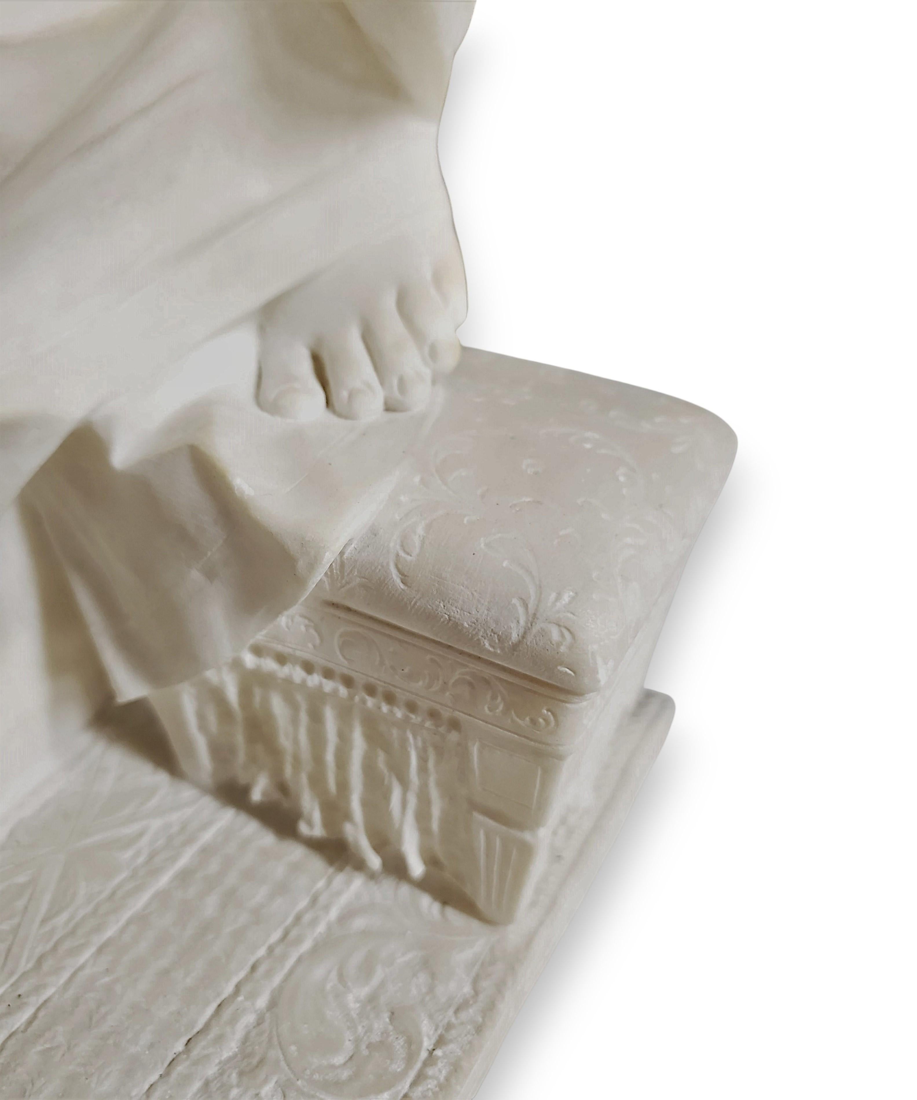 Una bella scultura originale di donna scolpita a mano firmata F. Vichi in vendita 11