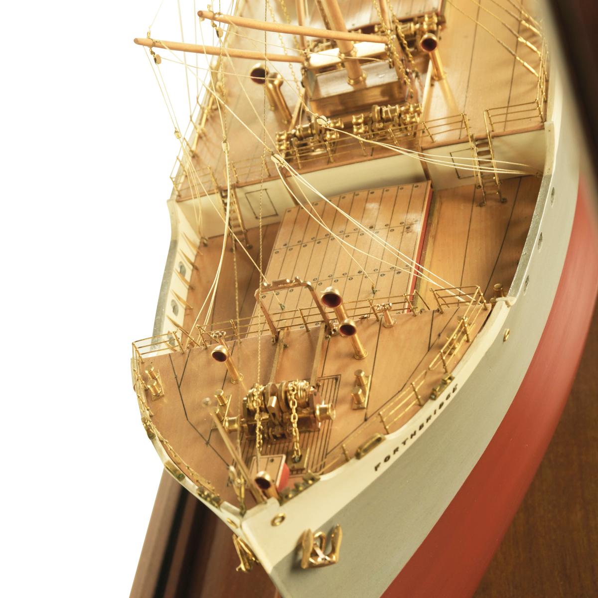 Fine Owner’s Model of the Freighter S.S. Forthbridge In Good Condition In Lymington, Hampshire