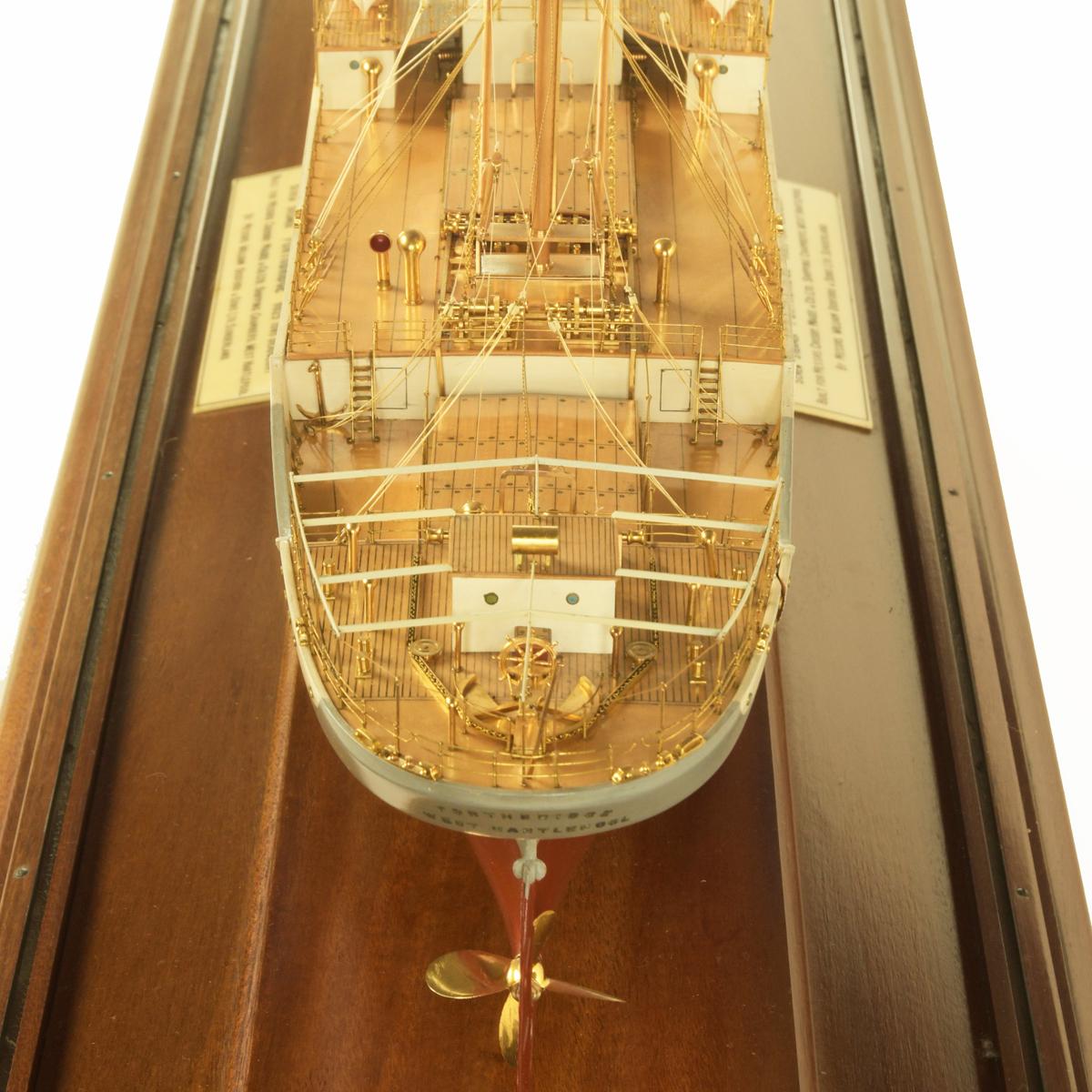 Fine Owner’s Model of the Freighter S.S. Forthbridge 4