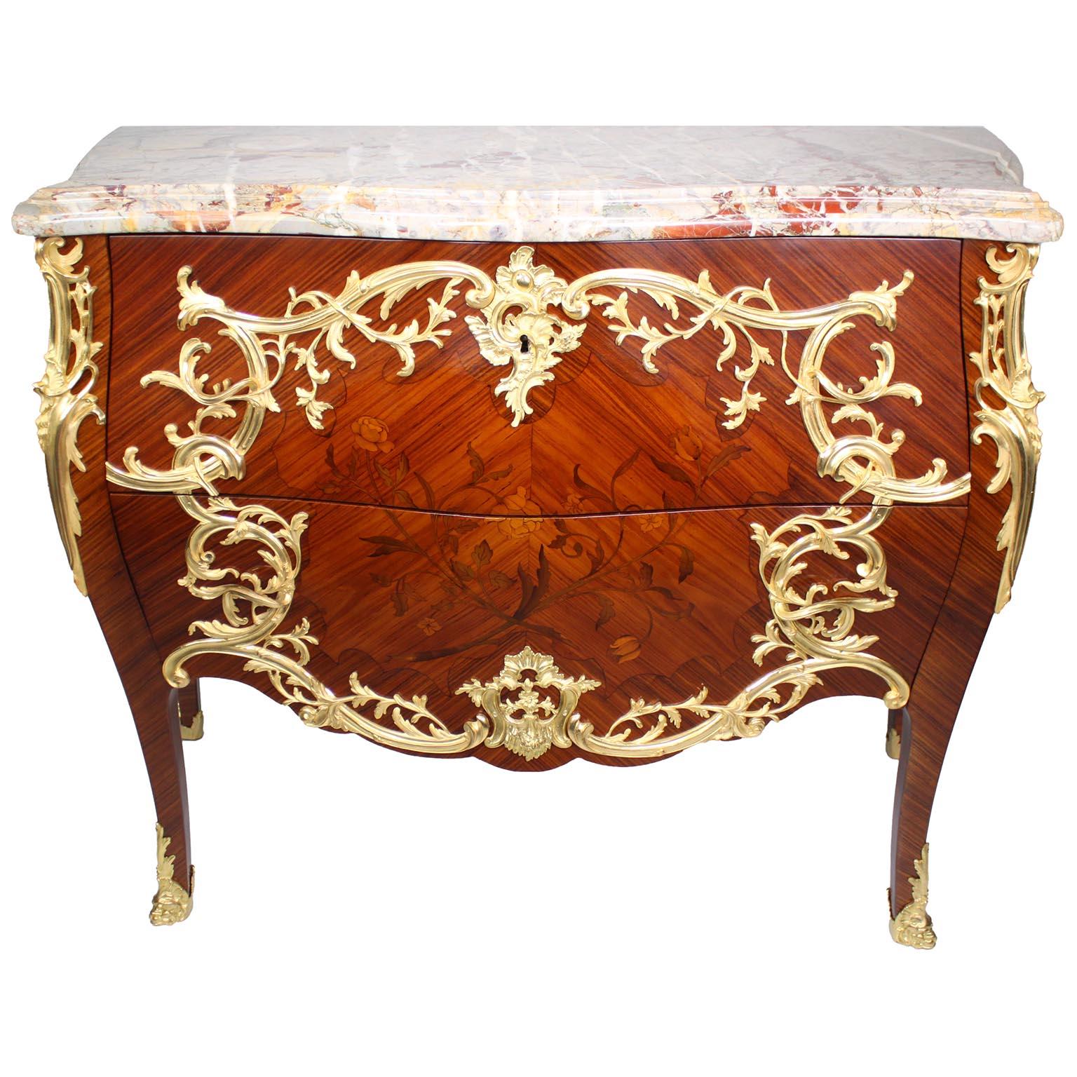 Una bella coppia di commodes francesi del XIX-XX secolo in stile Luigi XV con intarsio e ormeggio in vendita 6