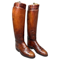 Used A fine pair of 1930
s Argentine-made riding / polo leather knee-high boots