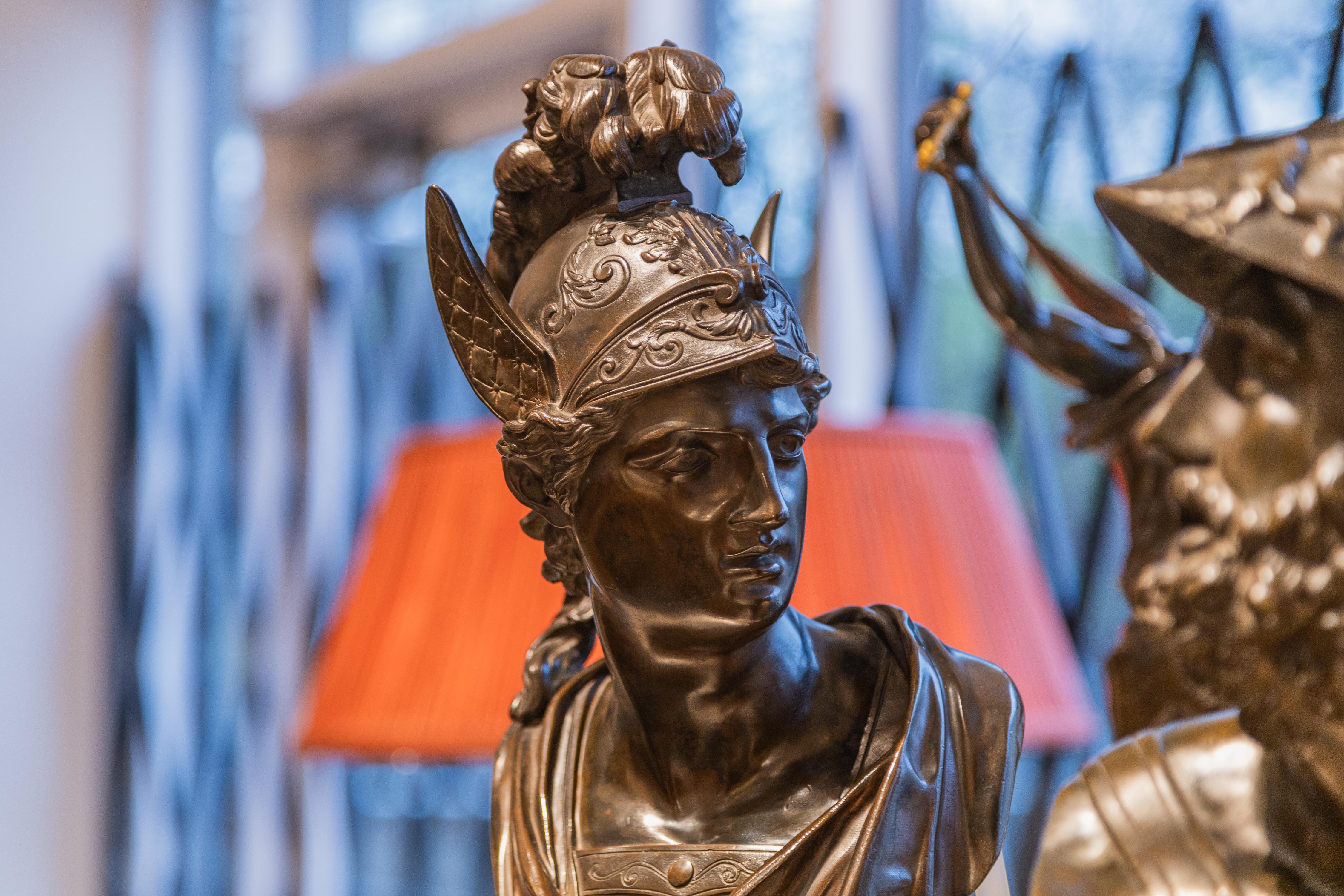 Patinated A fine pair of 19th c Classical bronzes by Henry Bonnard Bronze Co 1889 For Sale