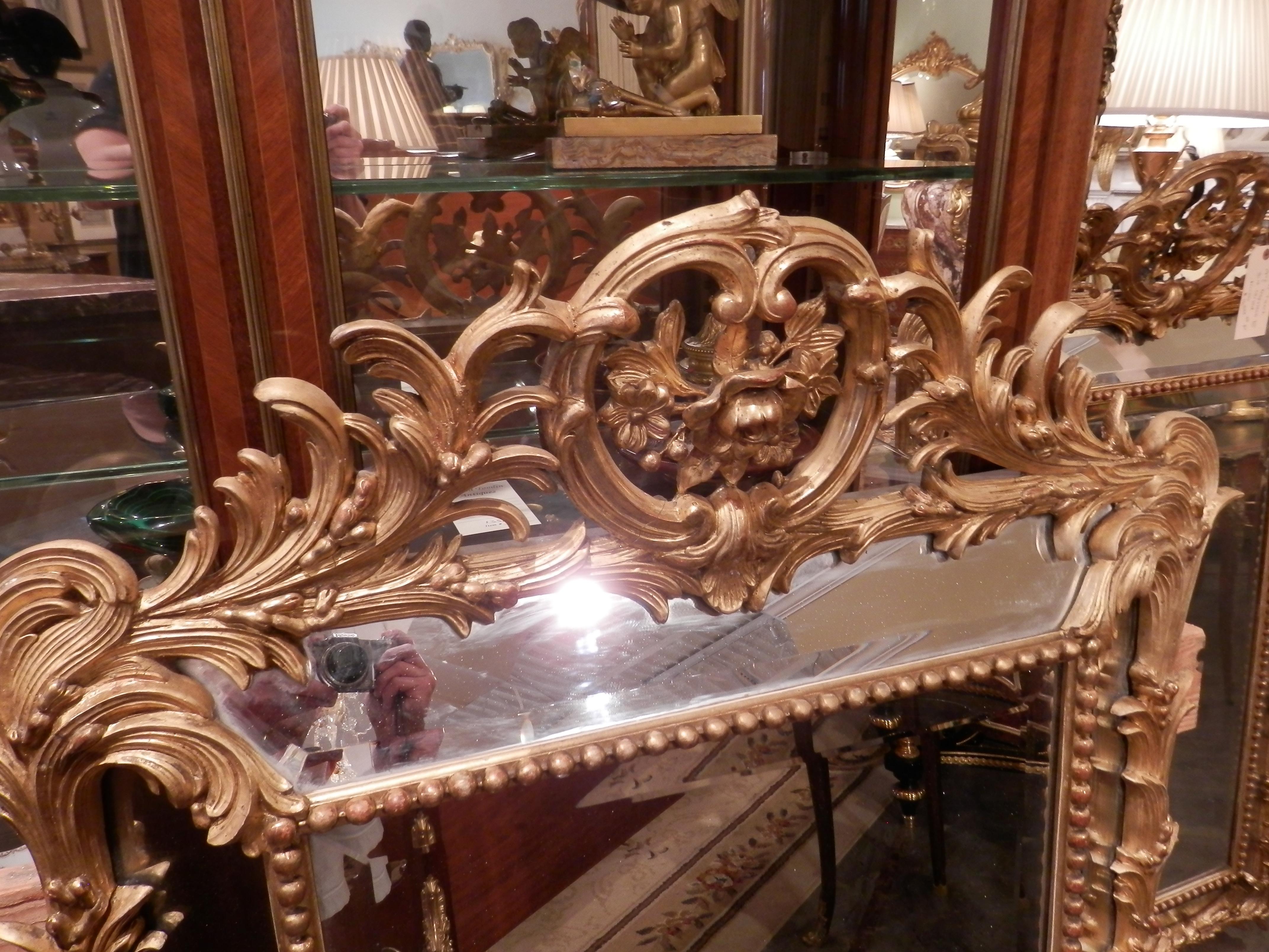 Hand-Carved Fine Pair of 19th Century French Louis XV Gilt Carved Mirrors