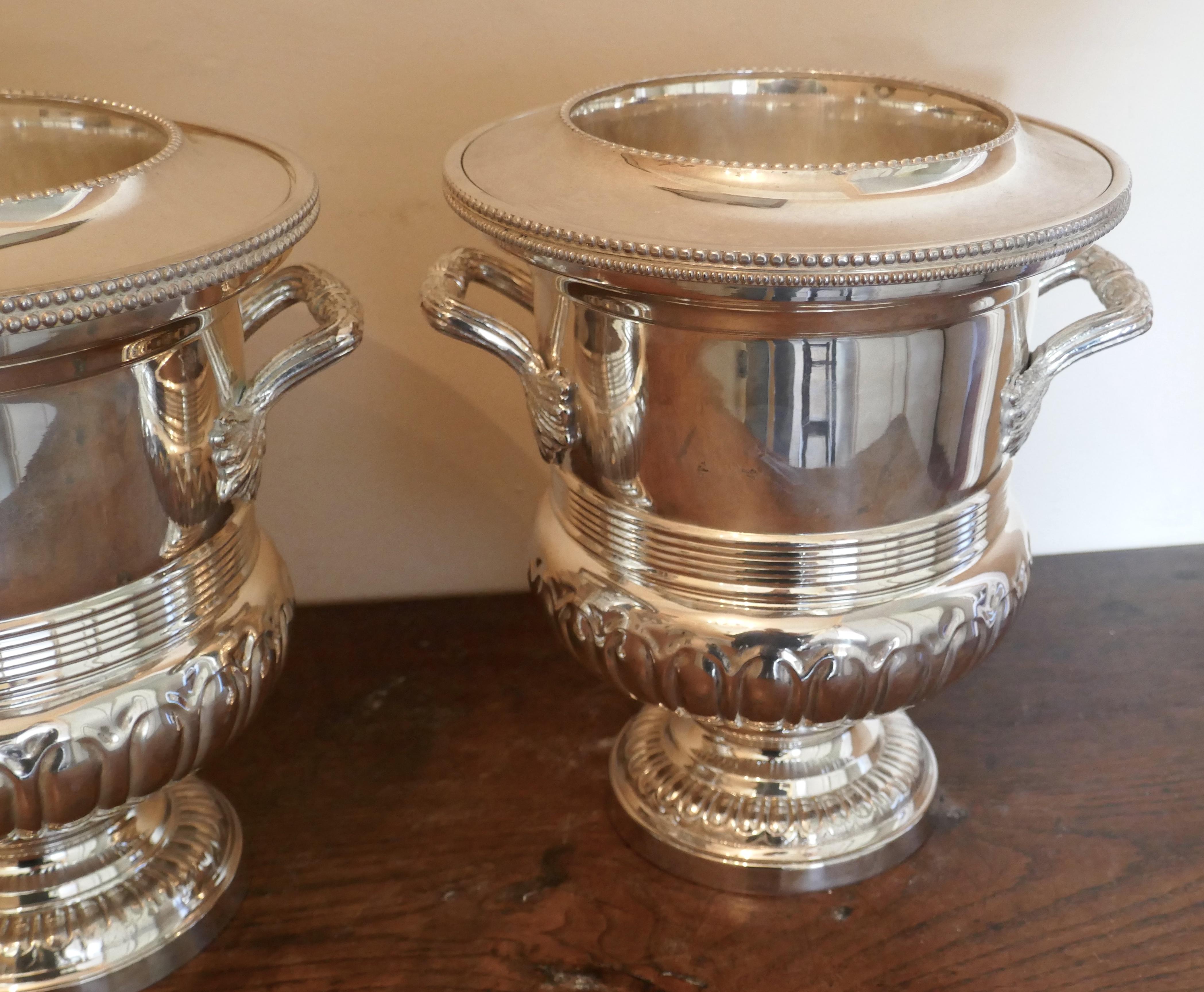 Fine Pair of Campana Style Wine Coolers, Champagne Ice Buckets In Good Condition For Sale In Chillerton, Isle of Wight