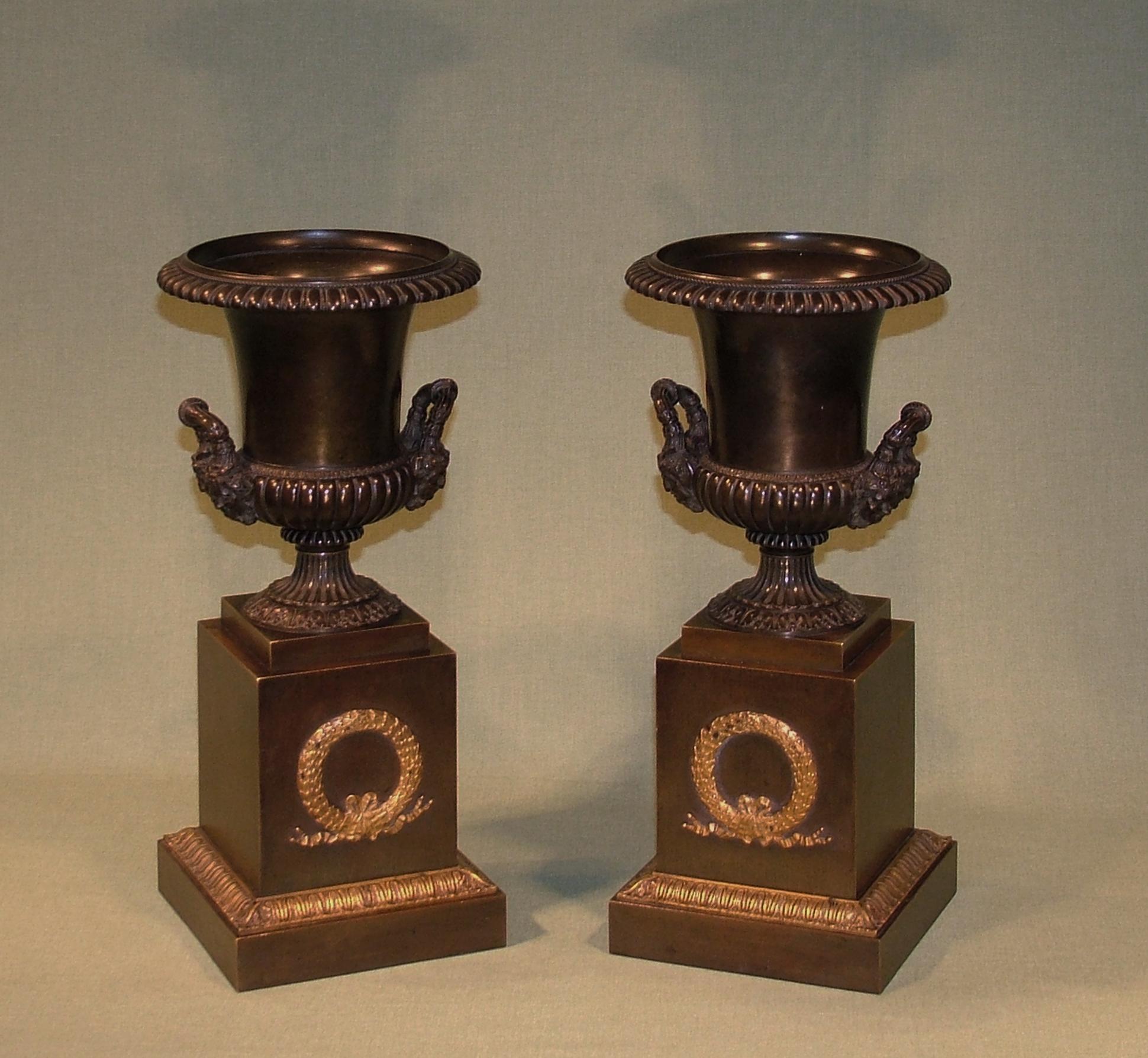 English Fine Pair of Early 19th Century Bronze and Ormolu Campana Shaped Urns For Sale