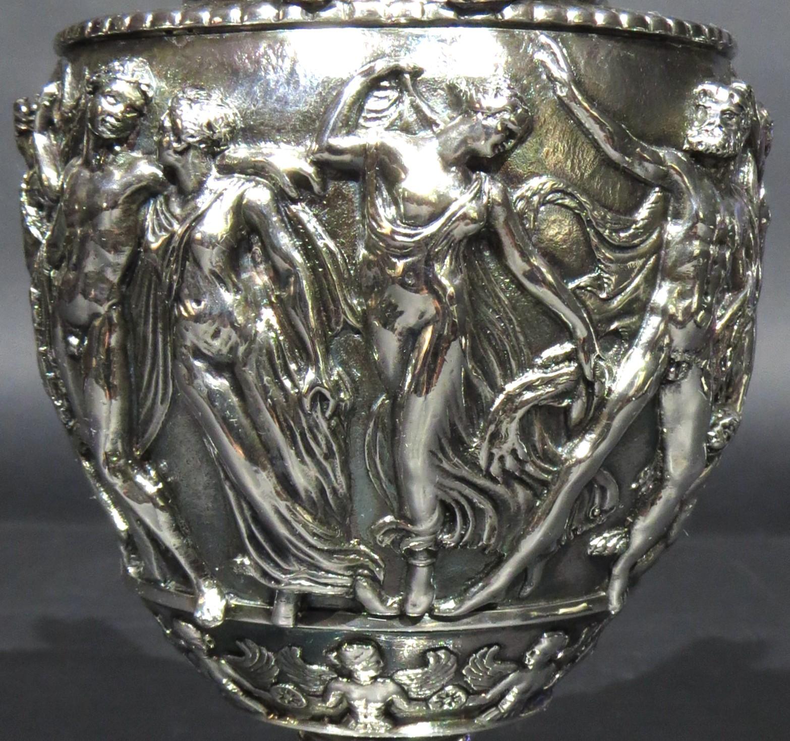 A Fine Pair of Early 20th Century Silver Plated Townley Vases, Circa 1920 For Sale 1