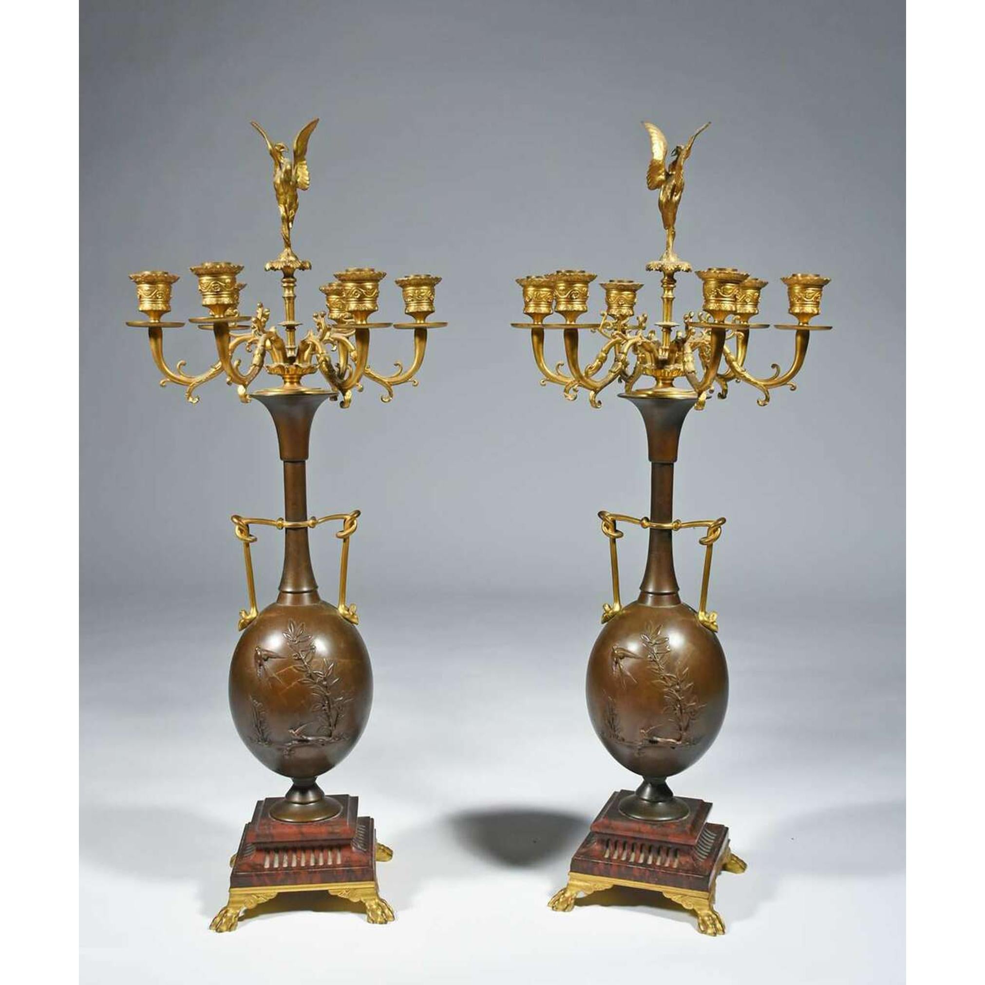 Fino par de candelabros de bronce dorado de Ferdinand Barbedienne y Henry Chueux en Bueno estado para la venta en New York, NY