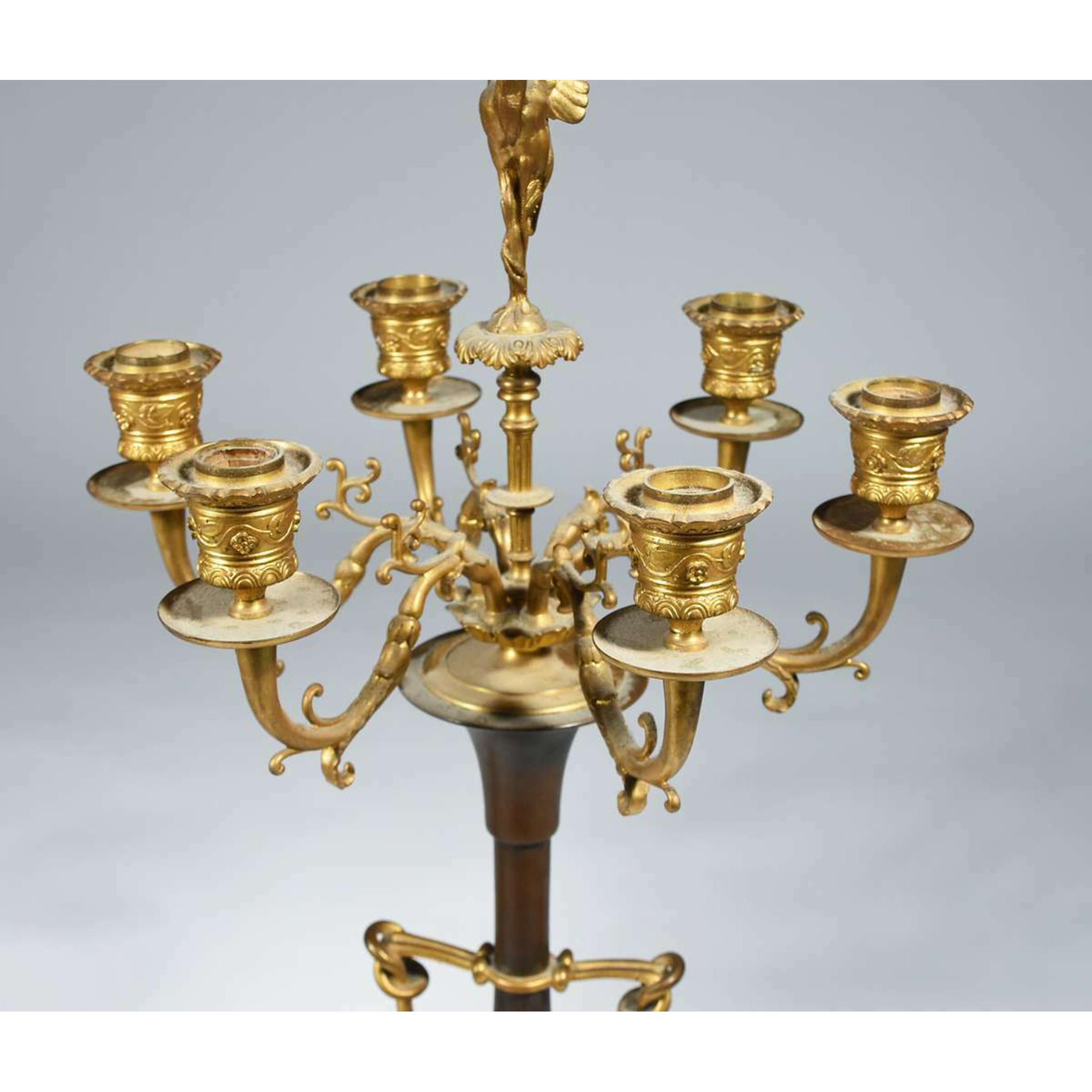 Fino par de candelabros de bronce dorado de Ferdinand Barbedienne y Henry Chueux siglo XIX en venta