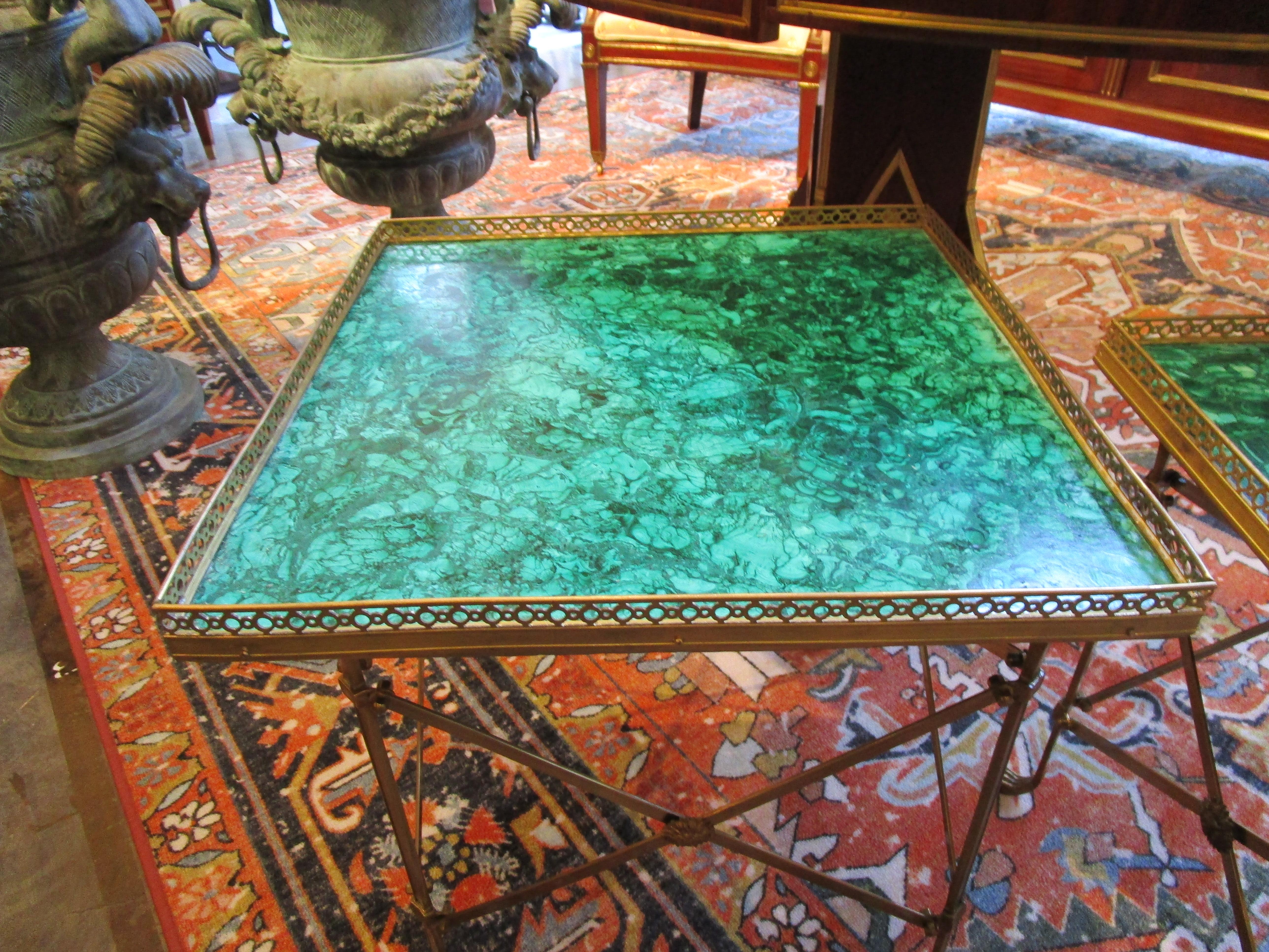 Fine Pair of French Bronze and Malachite Directoire Gueridons Mid 20th Century In Good Condition For Sale In Dallas, TX