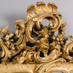 Ein feines Paar geschnitzter Spiegel aus Giltwood im Stil von George III.