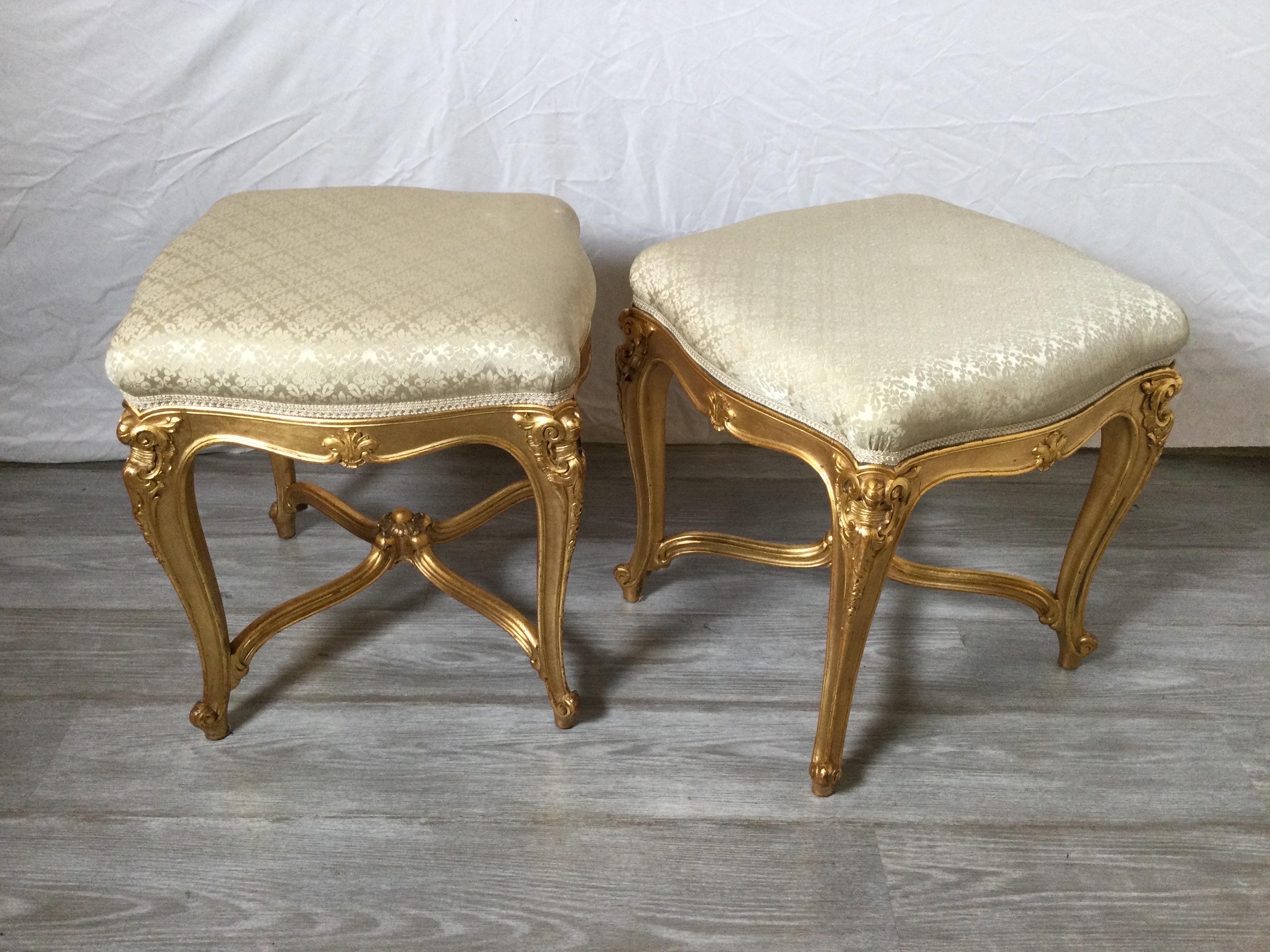 Early 20th Century Fine Pair of Gilt Wood Louis XV Style Custom Benches