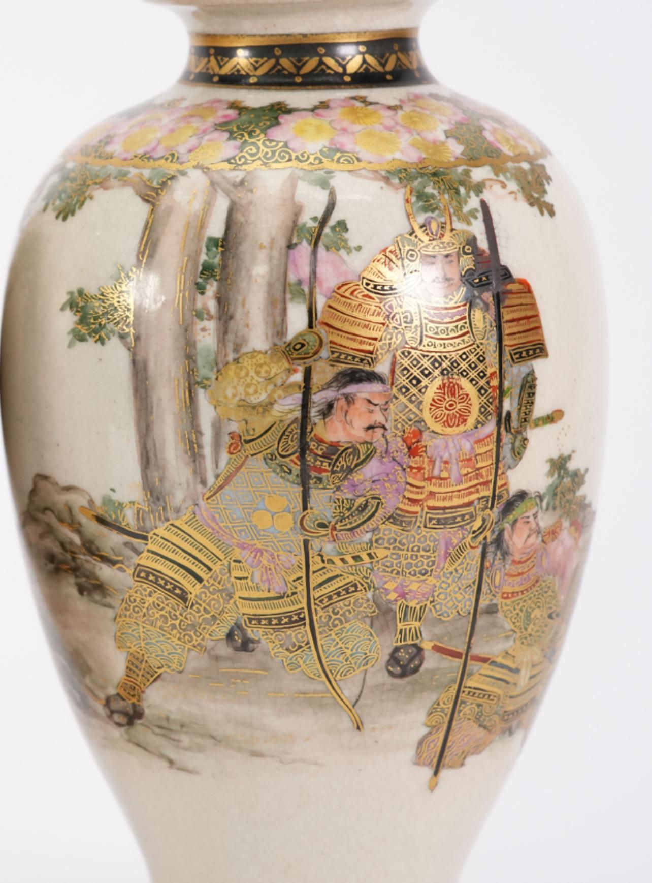 19th Century A Fine Pair of Japanese Antique Satsuma Vases Signed by Choshuzan 長州山. Meiji Era For Sale