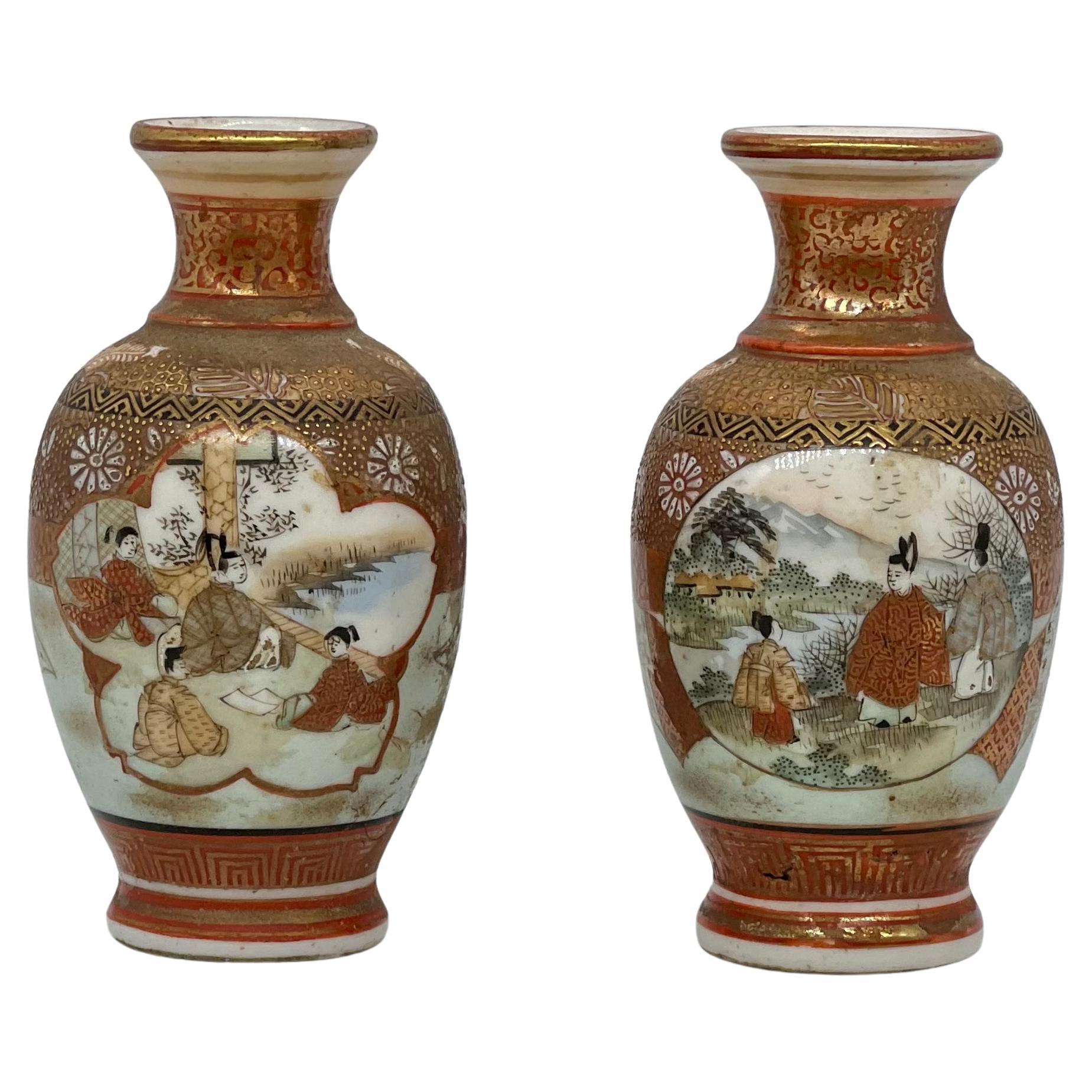 A Fine Pair of Japanese Kutani  Vases. The Best of Kutani, Satsuma.Signed. Meiji For Sale