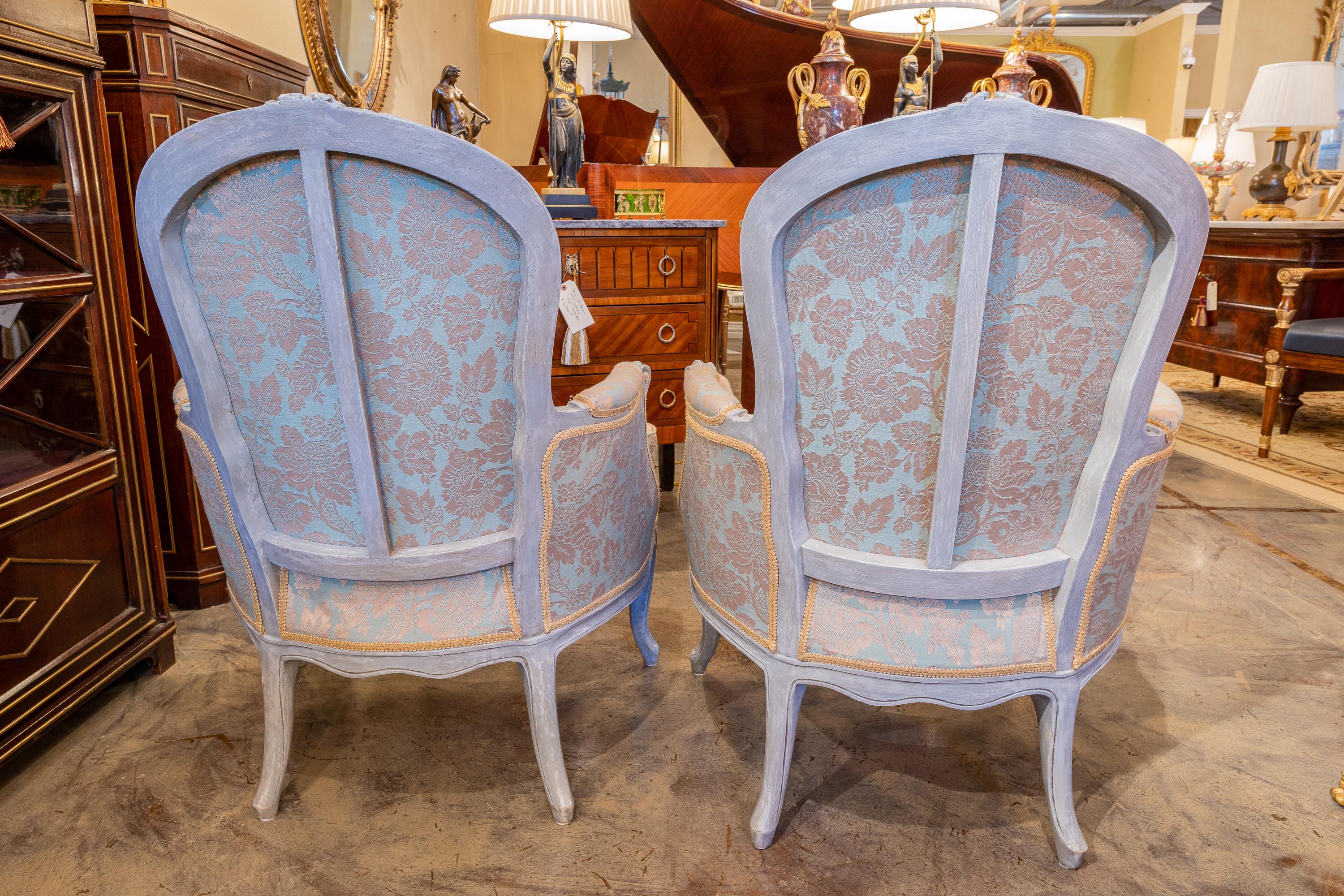 Hand-Painted Fine Pair of Late 18th C Beautiful Painted Greyish Blue Louis XV Bergeres For Sale