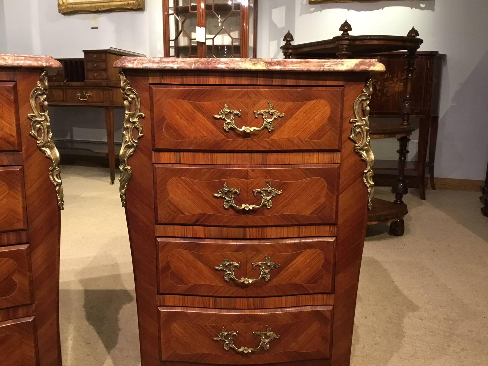 Fine Pair of Late 19th Century French Kingwood Bedside Chests 1