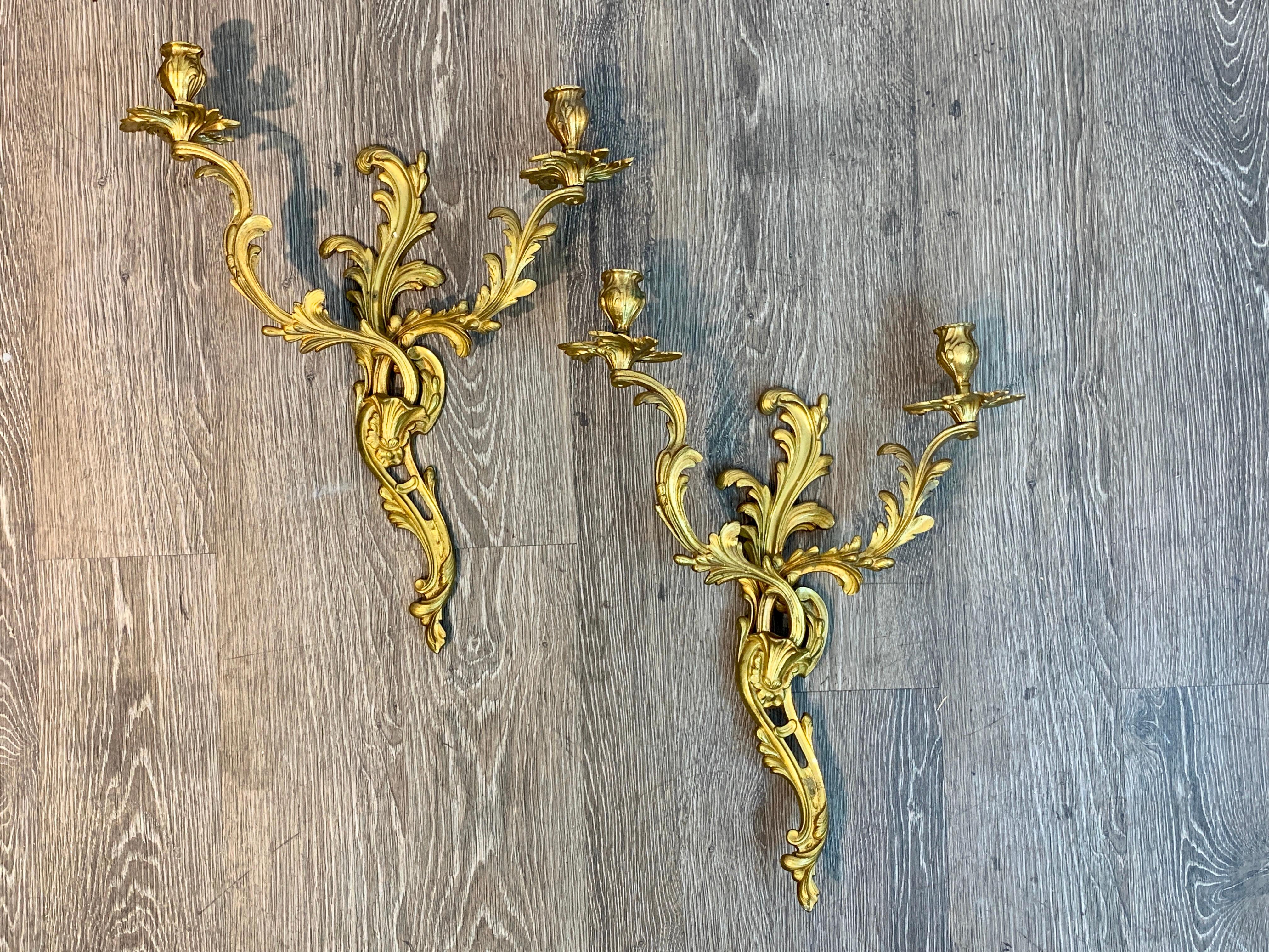 Louis XIV Fine Pair of Louis XVI Style Ormolu Wall Lights, Not Electrified