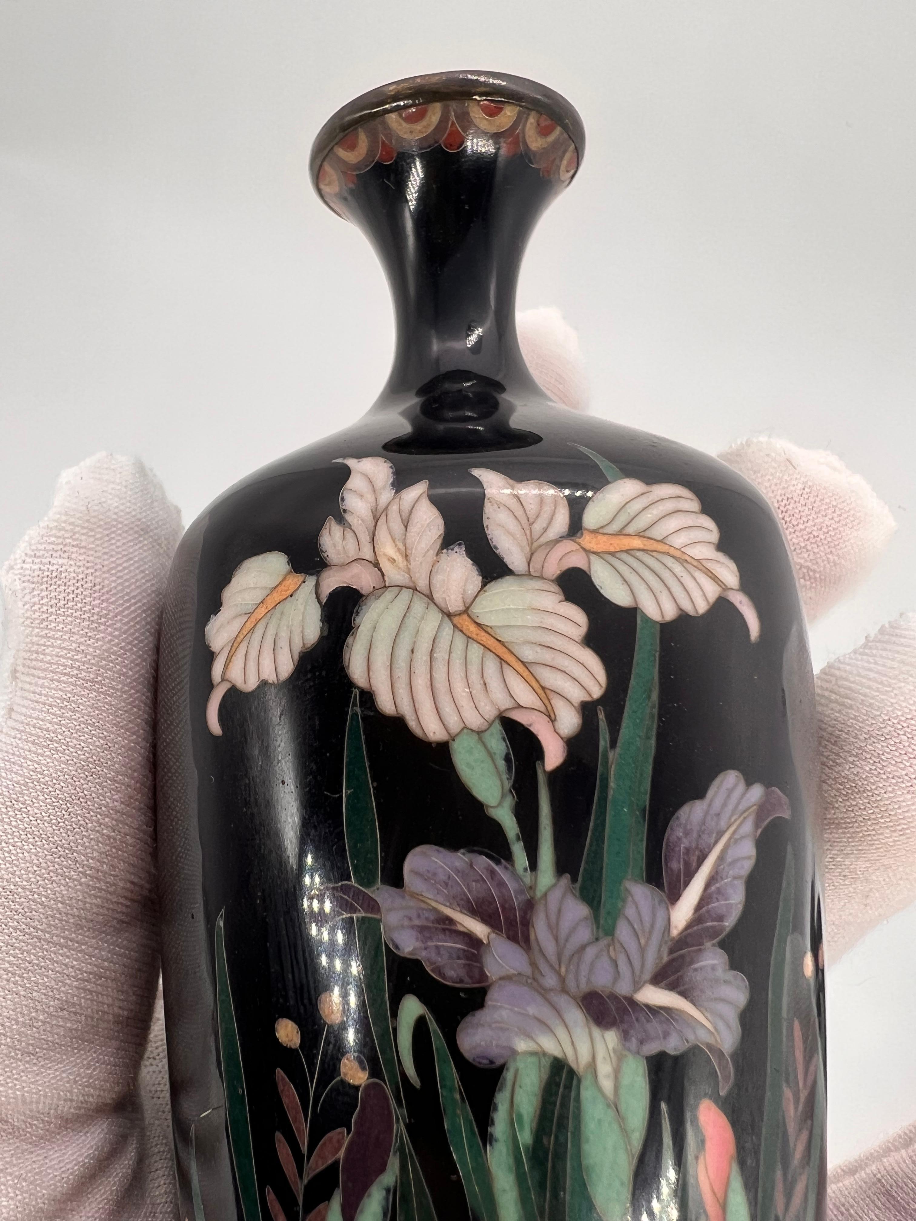 Fine Pair of Meiji Period Japanese Cloisonne Enamel Vases by Hayashi Chuzo 8