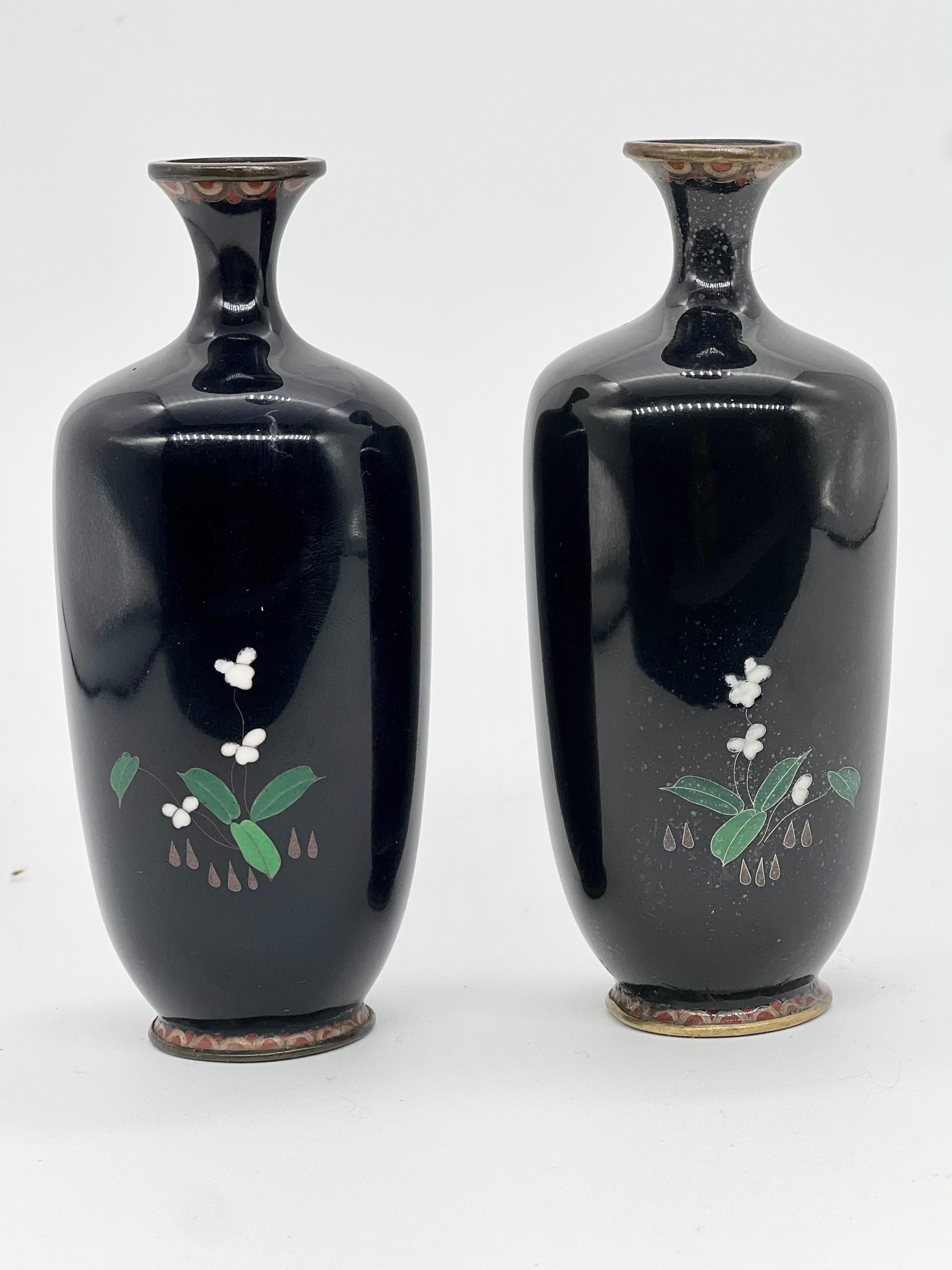 Fine Pair of Meiji Period Japanese Cloisonne Enamel Vases by Hayashi Chuzo 3