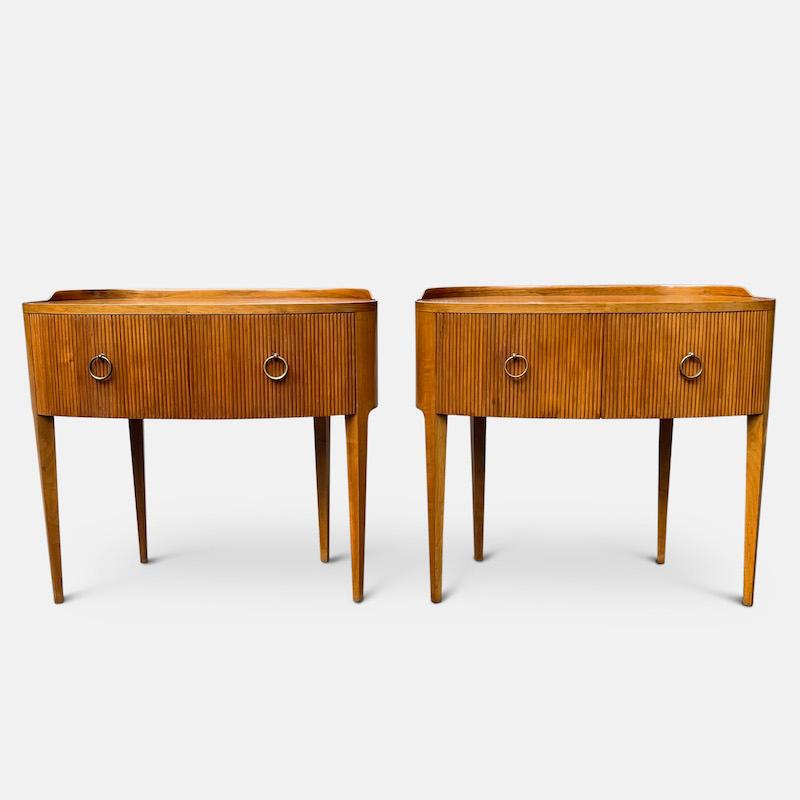 Fine Pair of Paolo Buffa Side Tables 2