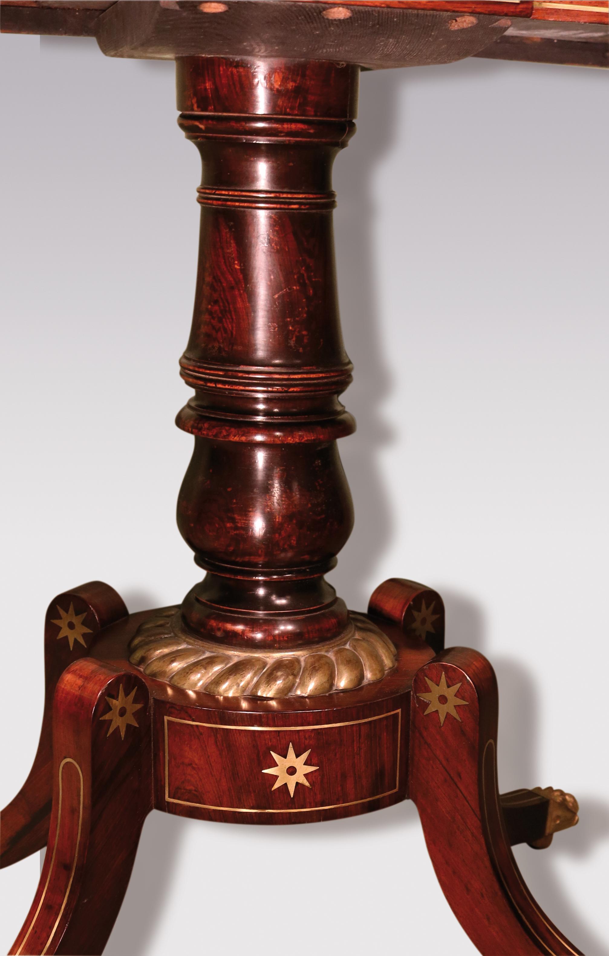 Paire de tables à cartes en bois de rose figuré de la période Régence Bon état - En vente à London, GB