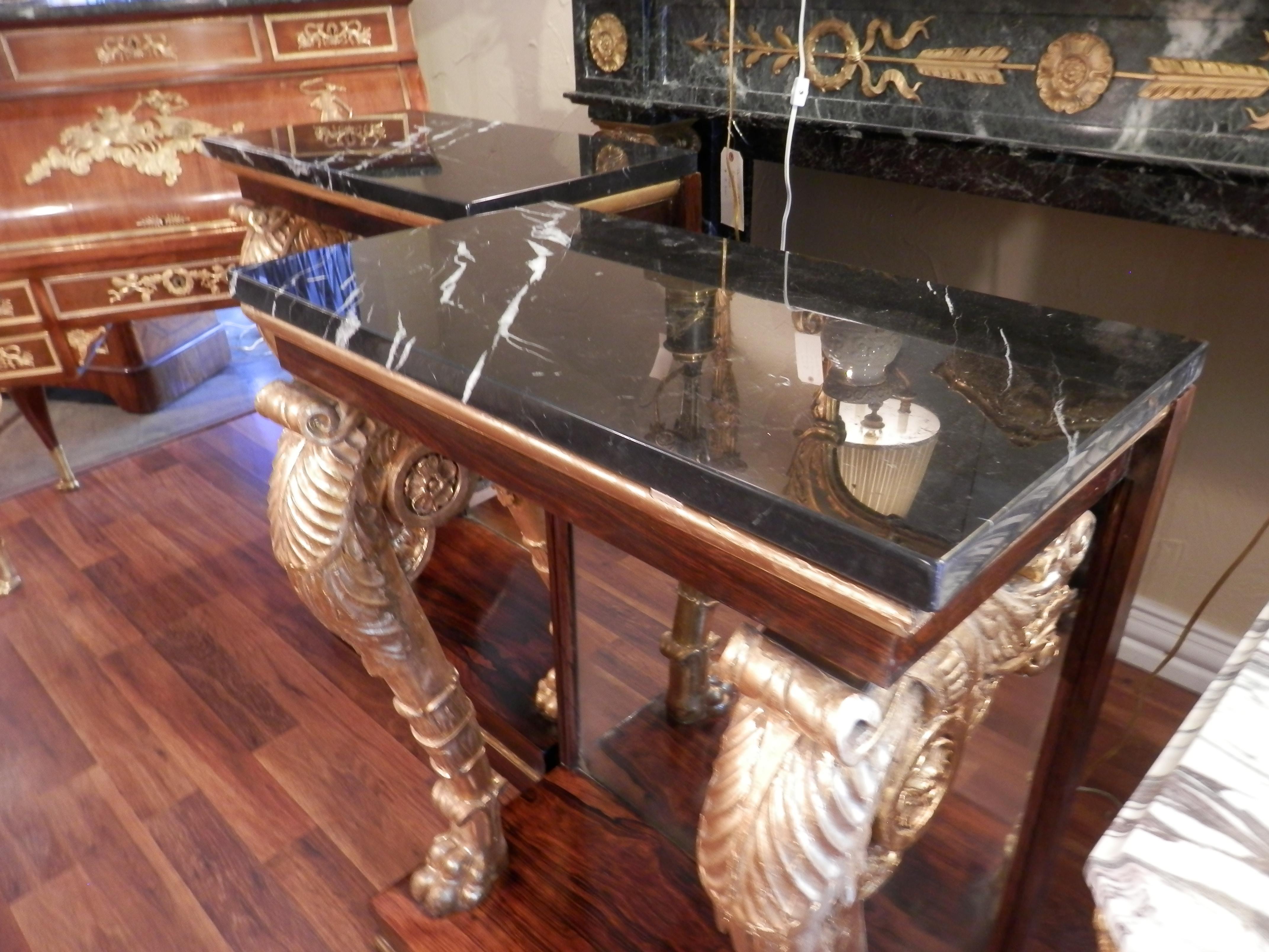 Rosewood A fine pair of Regency rosewood and parcel gilt marble top consoles  For Sale