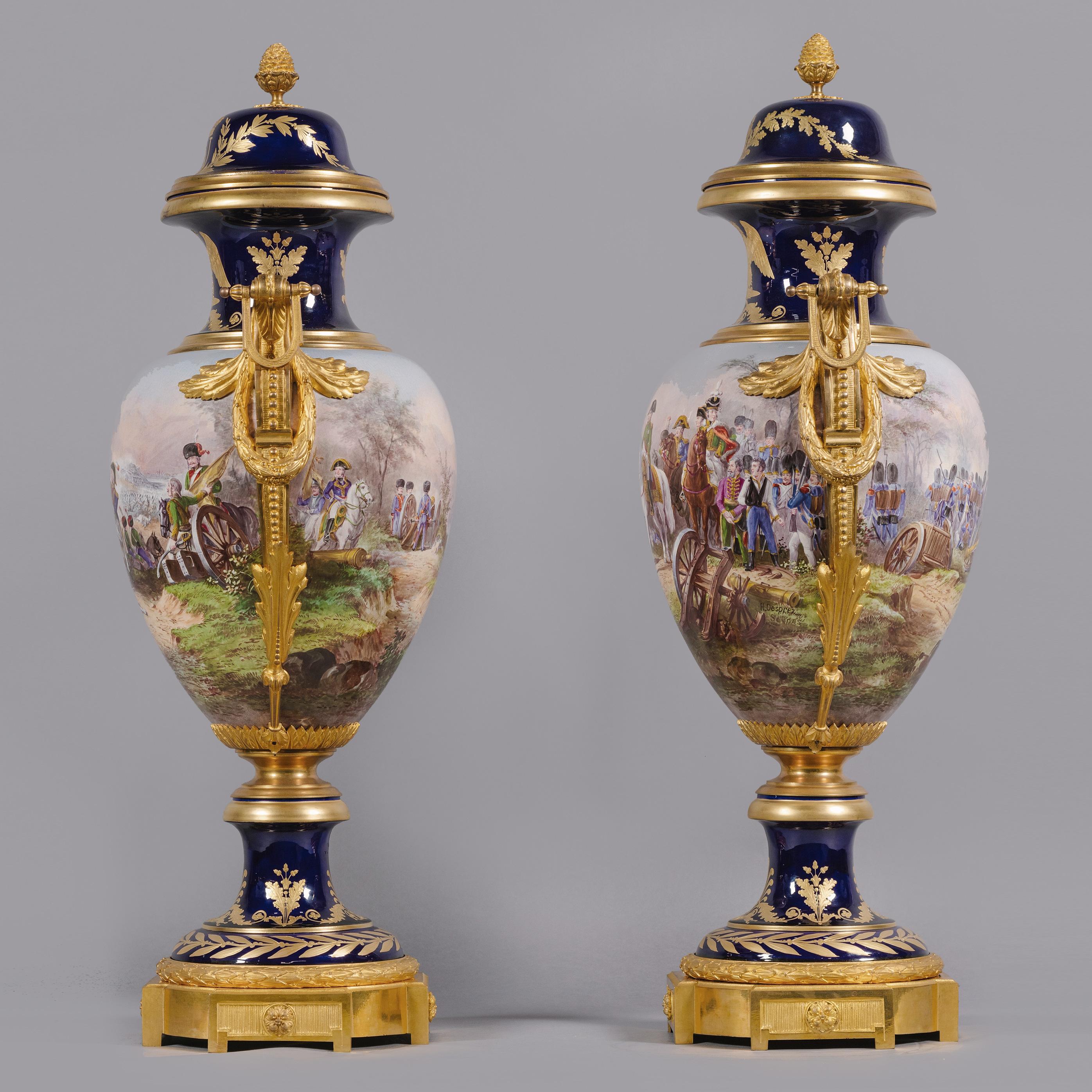 Néo-empire Paire de vases en porcelaine napoléonienne de style Sèvres en vente