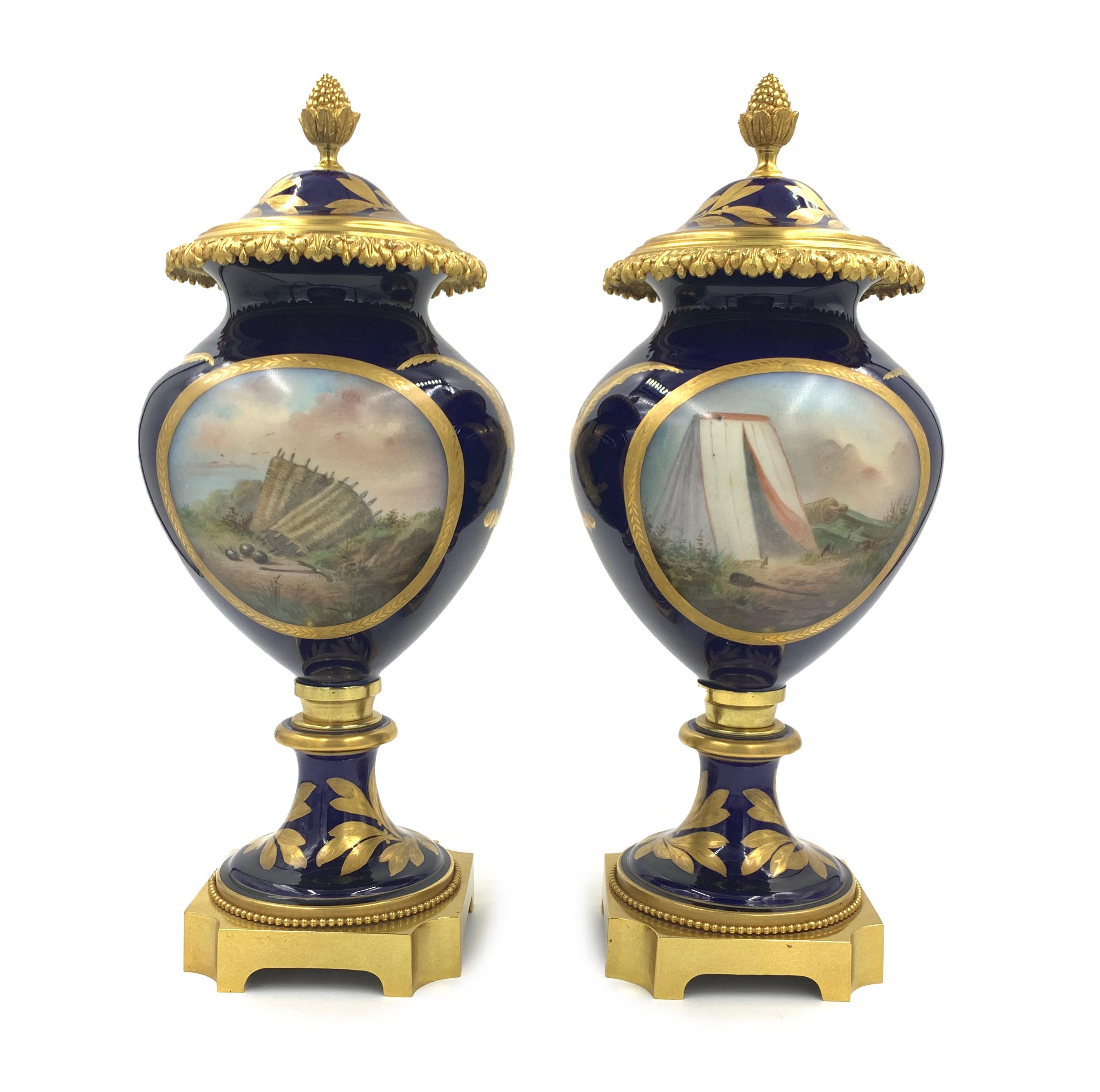 Fine Pair of Sevres Style Napoleonic Porcelain Vases In Good Condition For Sale In London, GB