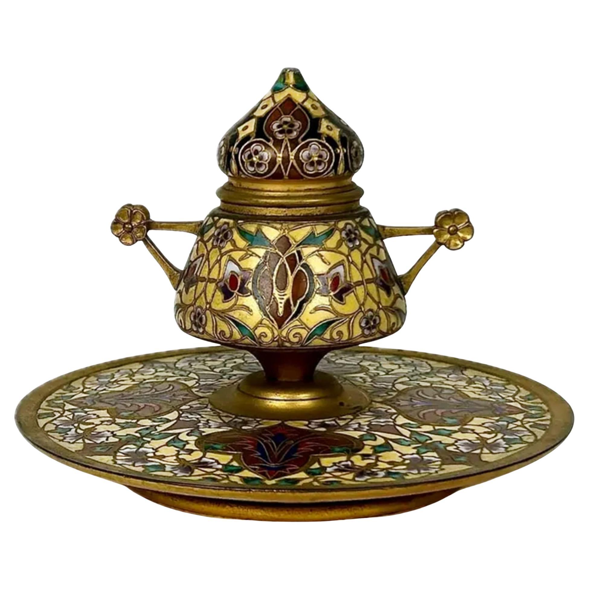 A Fine Quality Bronze Inkwell by Ferdinand Barbedienne