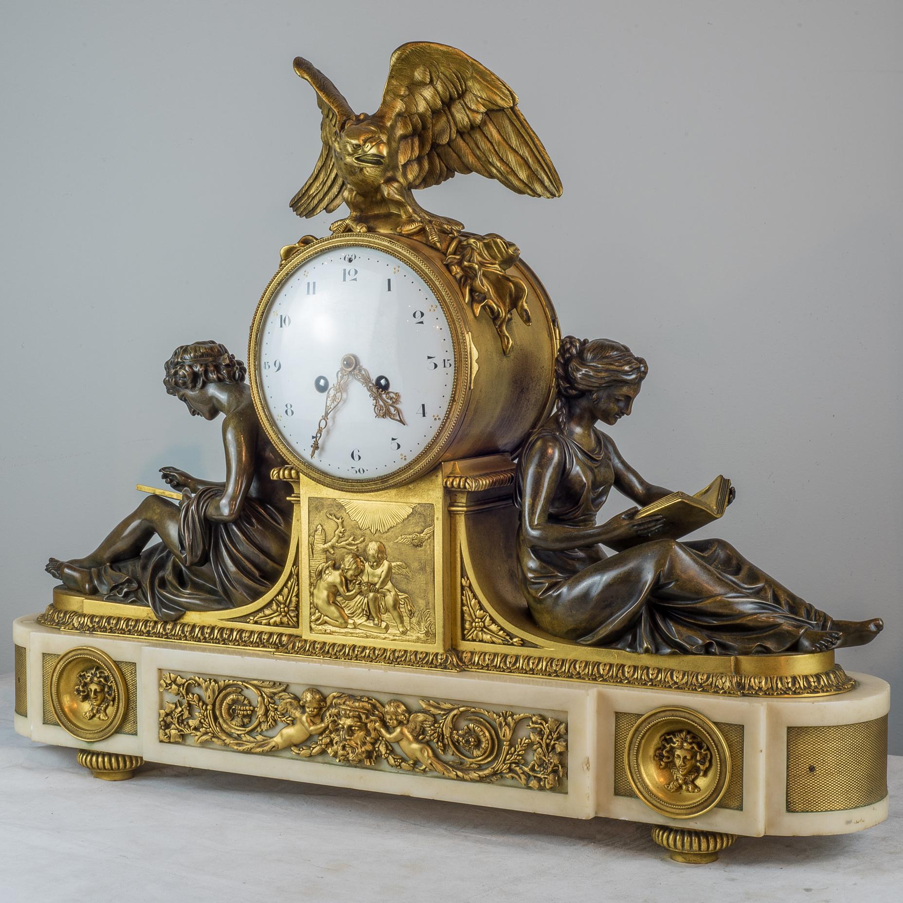 Fine Quality French Gilt and Patinated Bronze Mantel Clock In Good Condition For Sale In New York, NY