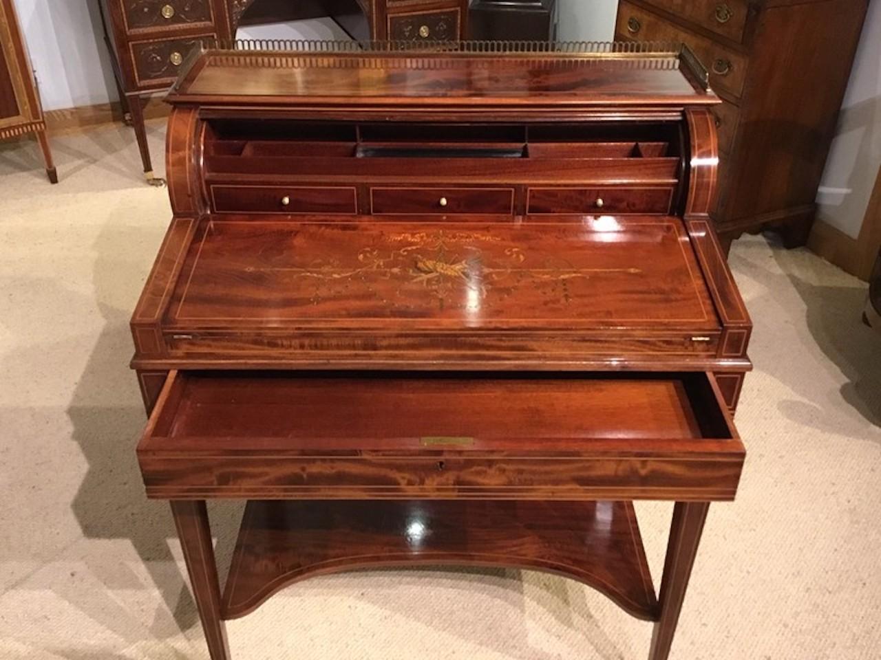 Fine Quality Mahogany Inlaid Edwardian Period Desk by Maple & Co. of London 1