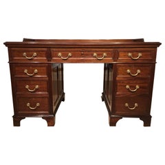 Fine Quality Mahogany Victorian Period Pedestal Desk by Maple 
Co of London