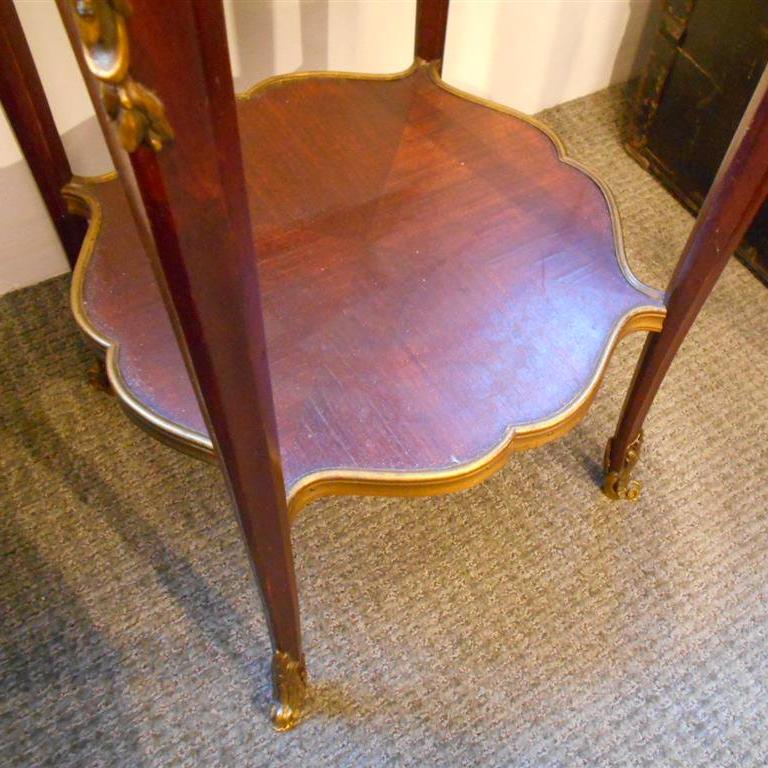 Gilt Fine Quality Pair of Louis XVI Style Marble-Top Side Table For Sale
