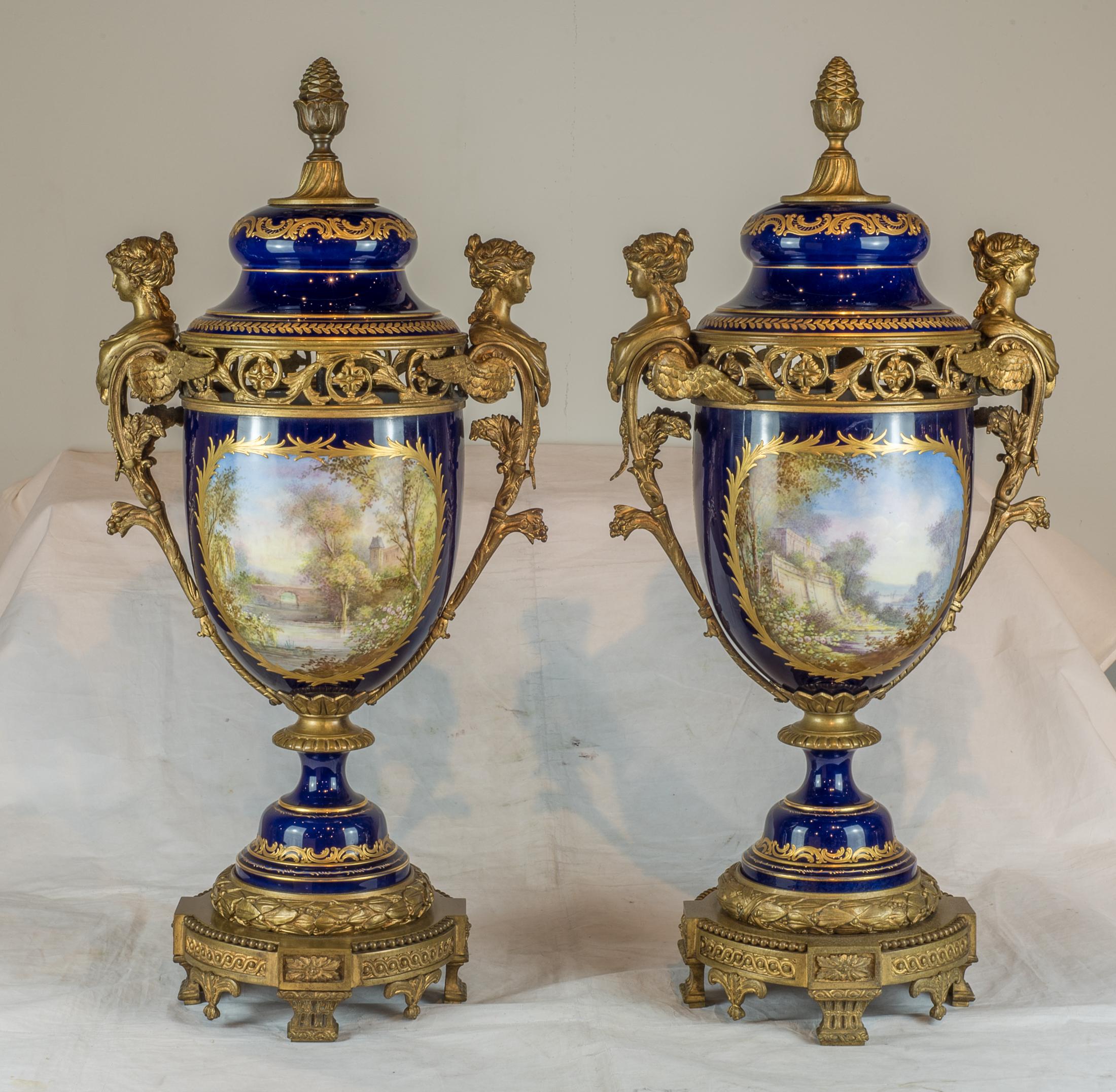 French Fine Quality Sèvres Style Bronze Mounted and Cobalt Porcelain Vases and Cover For Sale