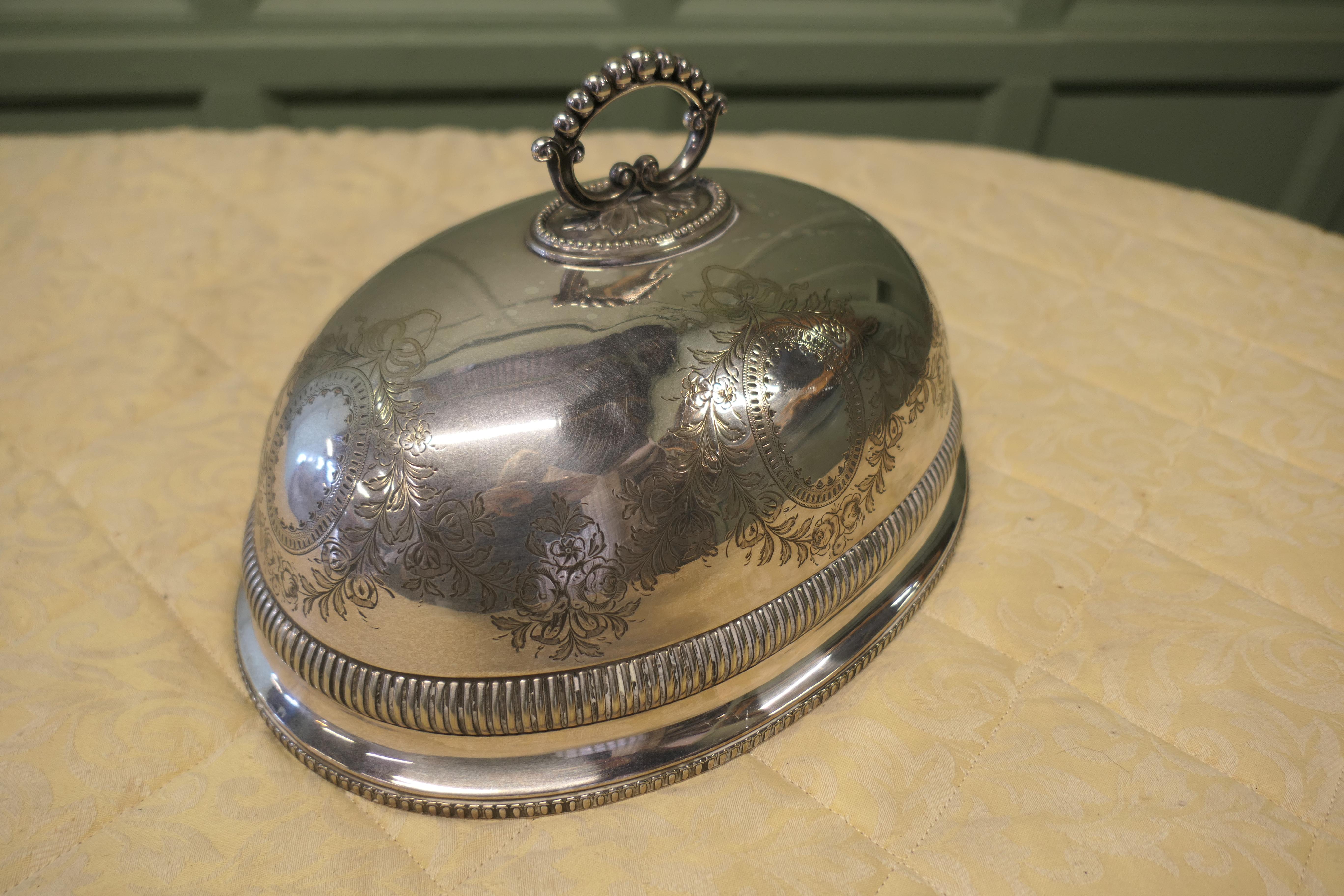 Eine feine Qualität Sheffield Platte Fleisch Abdeckung oder Lebensmittel Dome (Edwardian) im Angebot