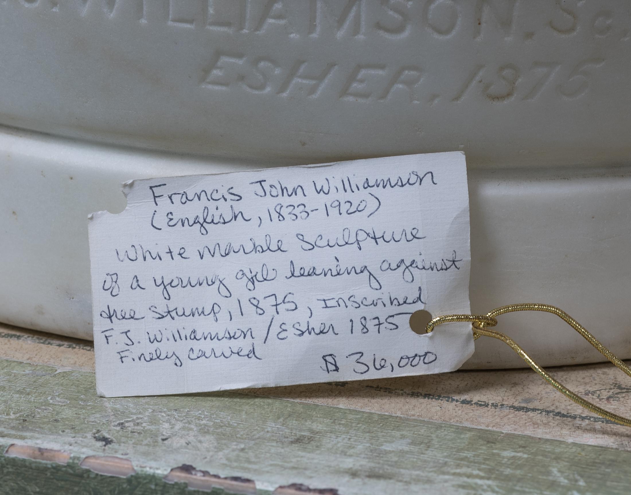XIXe siècle Sculpture en marbre blanc d'une fille par F. J. Williamson