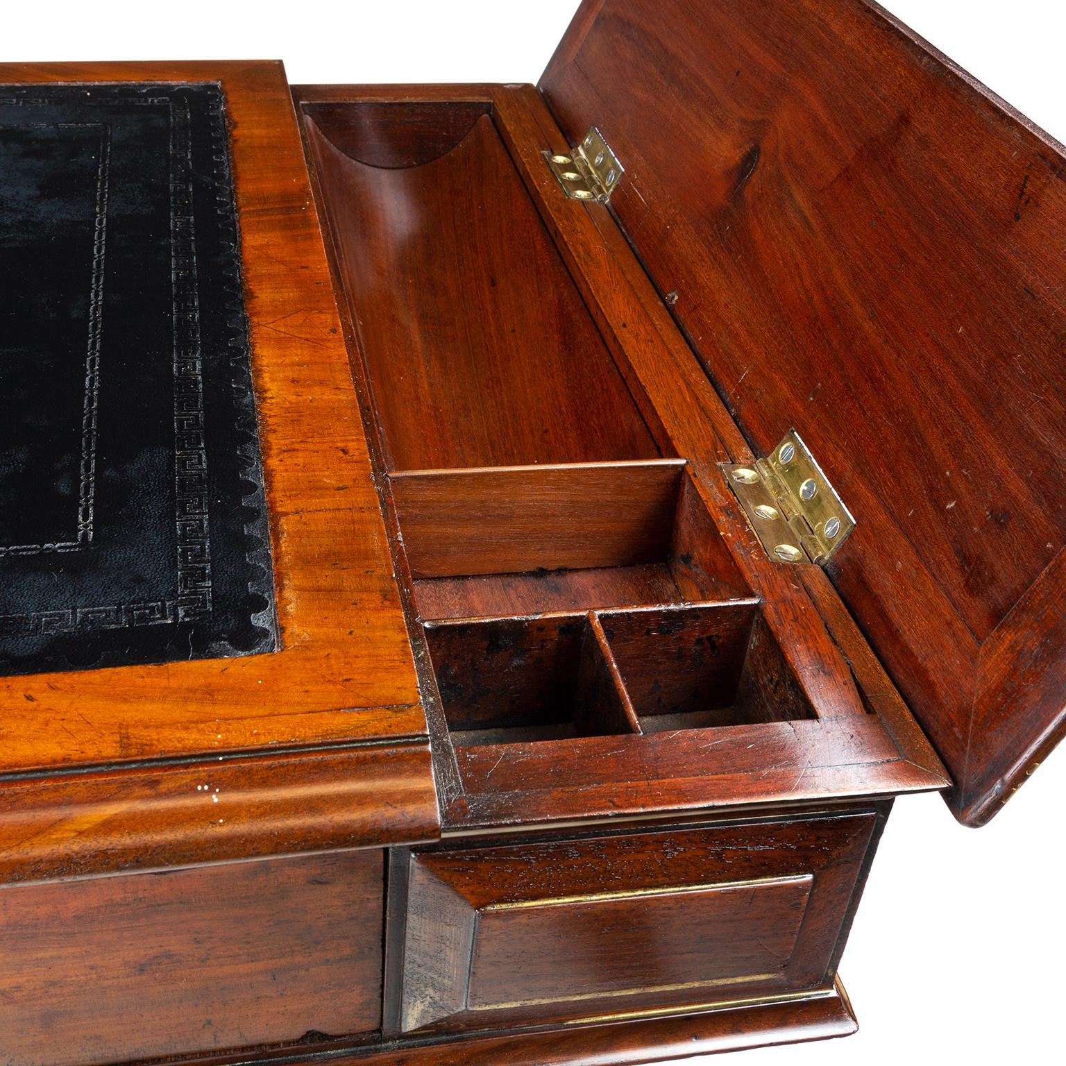 Mahogany Fine Quality Writing Desk in the Manner of Johnstone & Jeanes