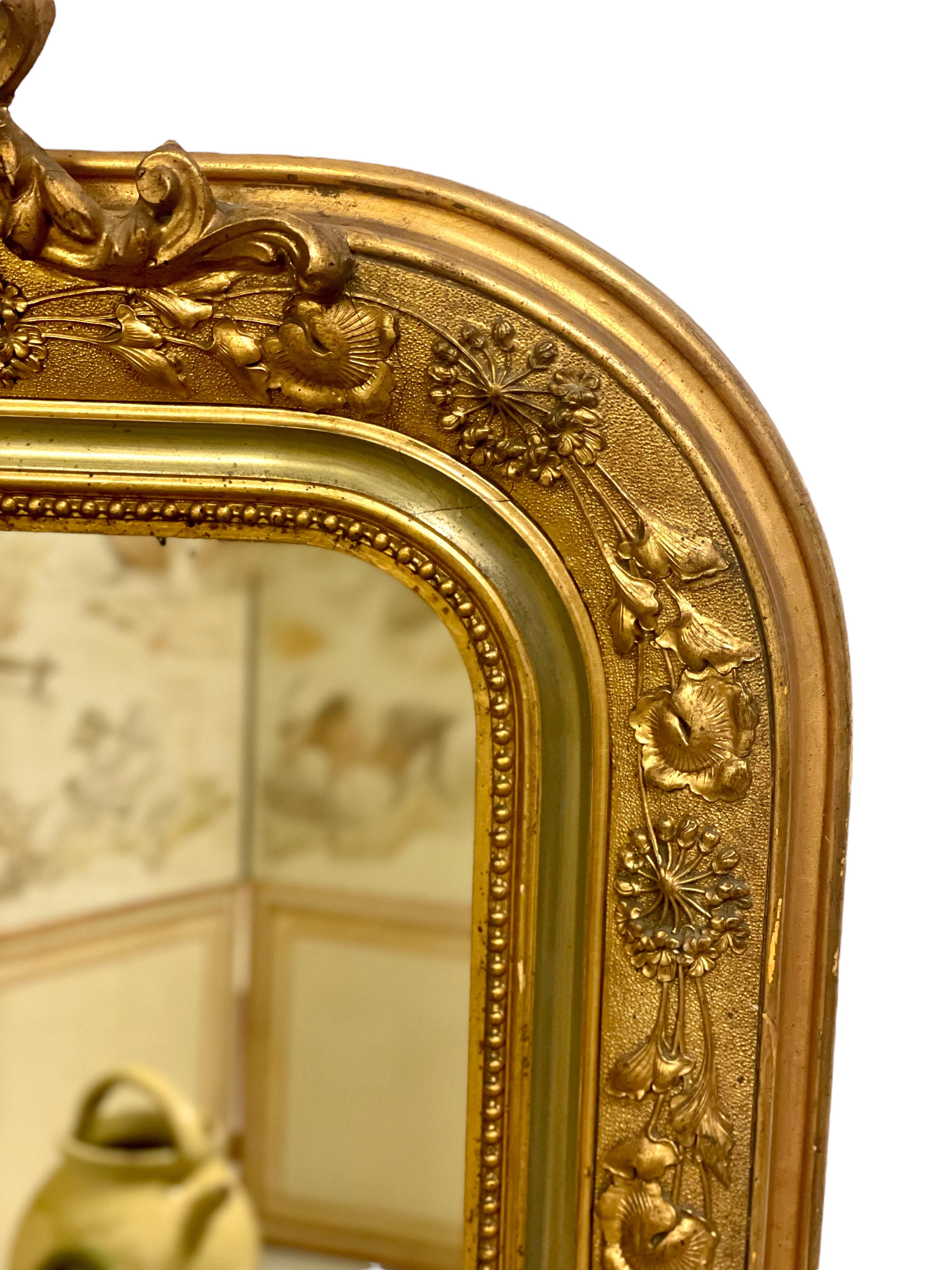 19th Century Louis Philippe Mirror, with Floral Embellished Frame In Good Condition In LA CIOTAT, FR