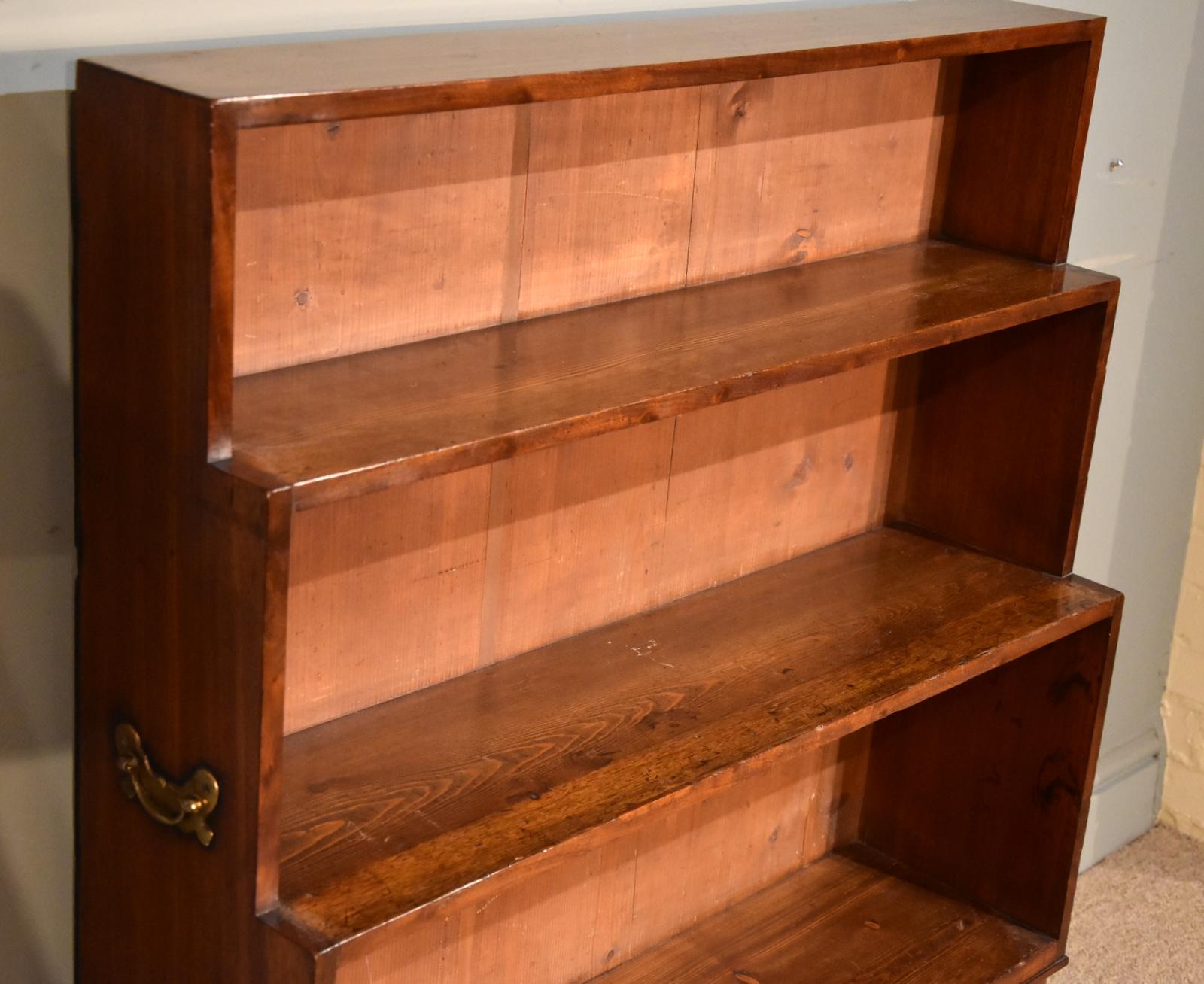 Fine Regency Period Campaign Waterfall Bookcase In Good Condition For Sale In Wiltshire, GB