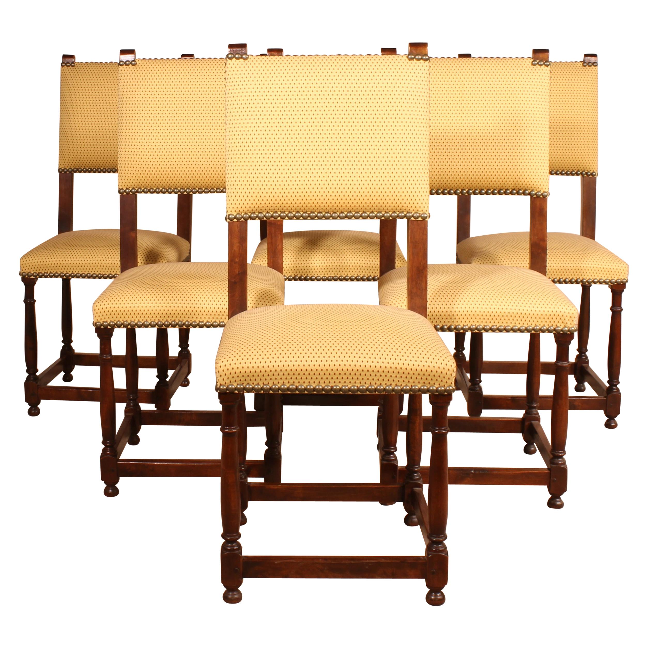 Fine Set of 6 Chairs in walnut Louis XIII style