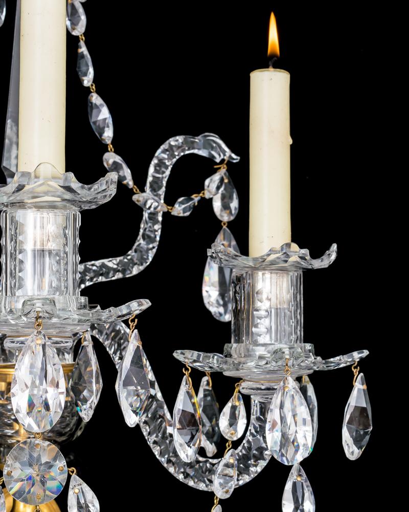 Fine Set of Four George III Ormolu Mounted and Cut Glass Wall Lights In Good Condition For Sale In Steyning, West sussex