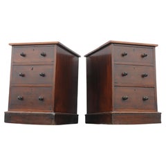A Fine Set of George III Three Drawer Nightstands W Priest Blackfriars 1790-1850