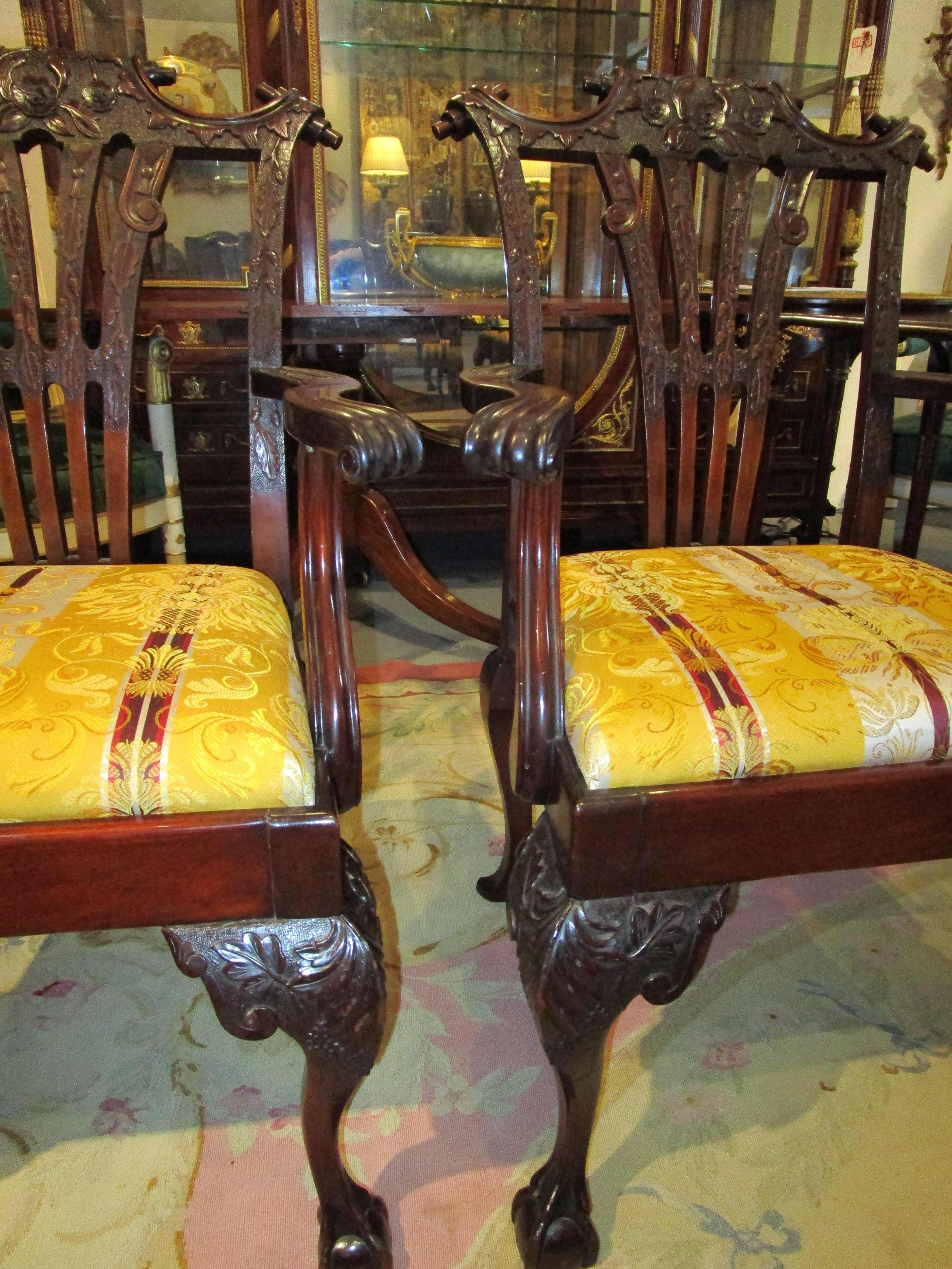 Fine Set of Important 12 19th Century English Chippendale Mahogany Dining Chairs For Sale 5