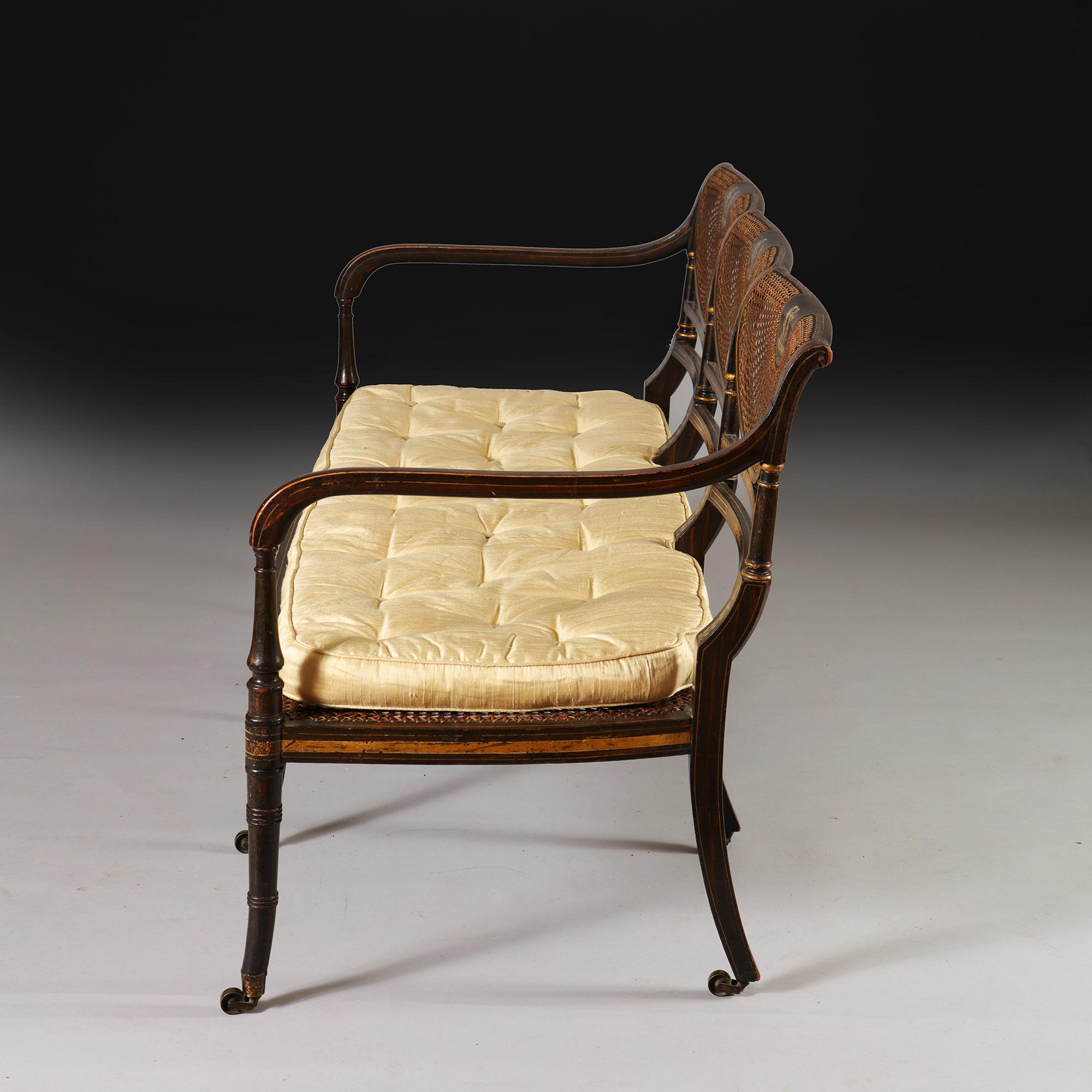 A Fine Simulated Rosewood and Gilt Decorated George III Sheraton Period Settee In Good Condition For Sale In Oxfordshire, United Kingdom