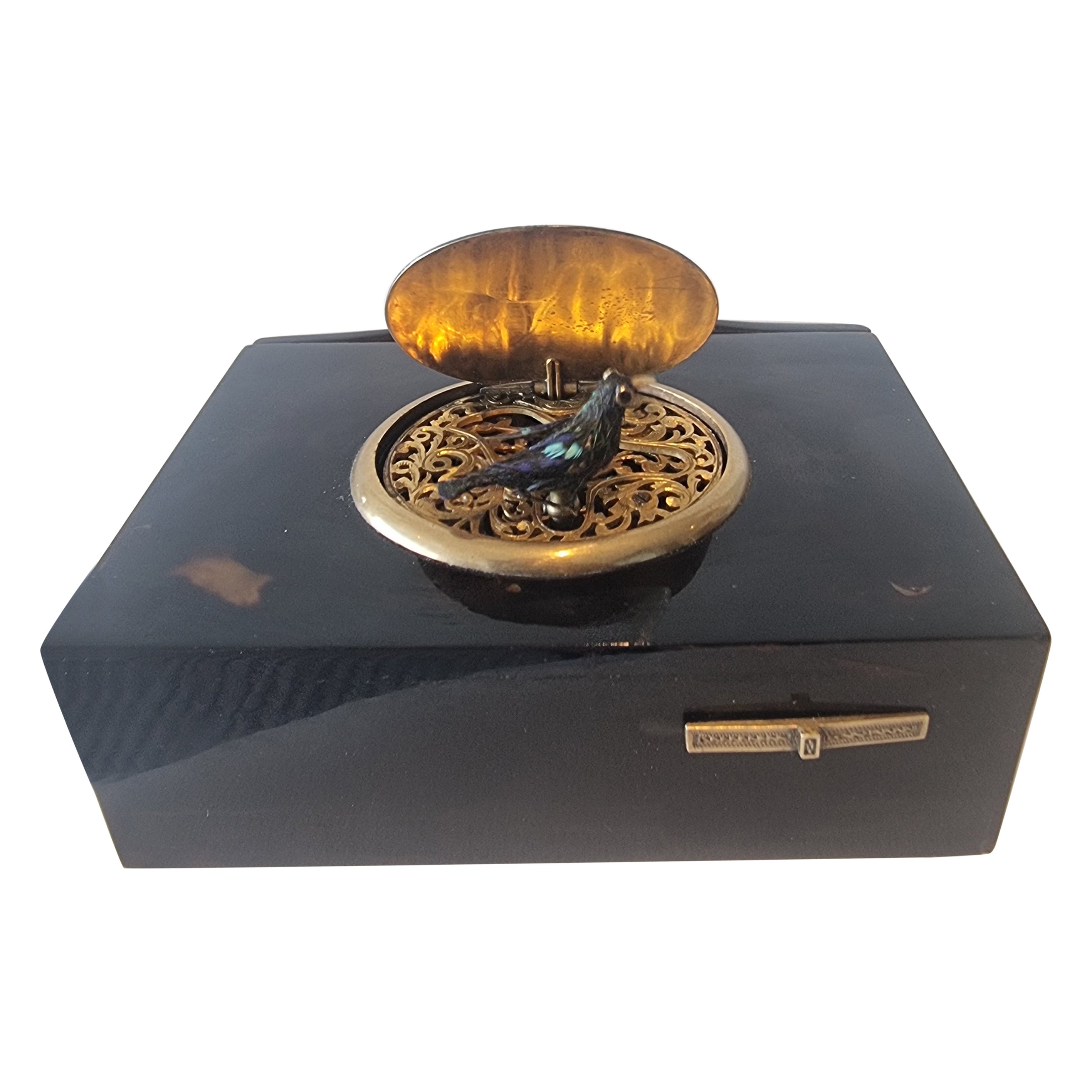 A fine Singing Bird Box in Tortoiseshell