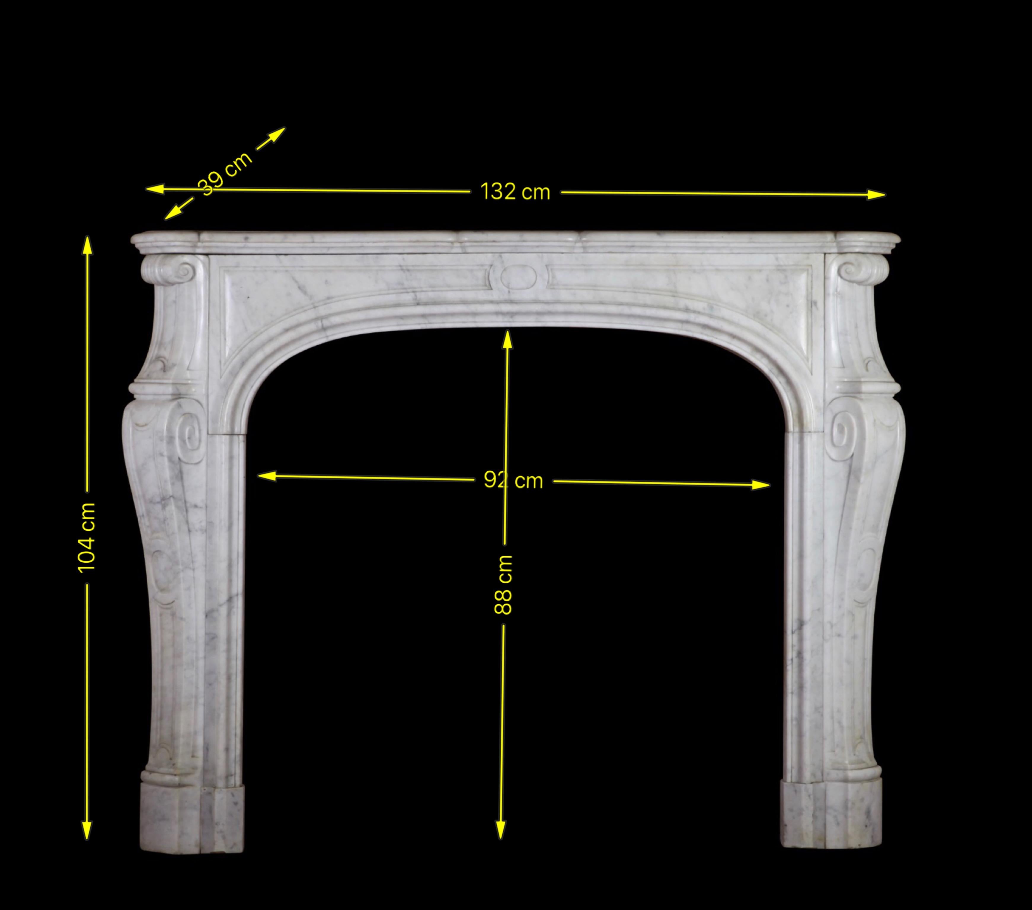 Fine Small French Carrara Marble Classic Antique Fireplace Surround For Sale 1