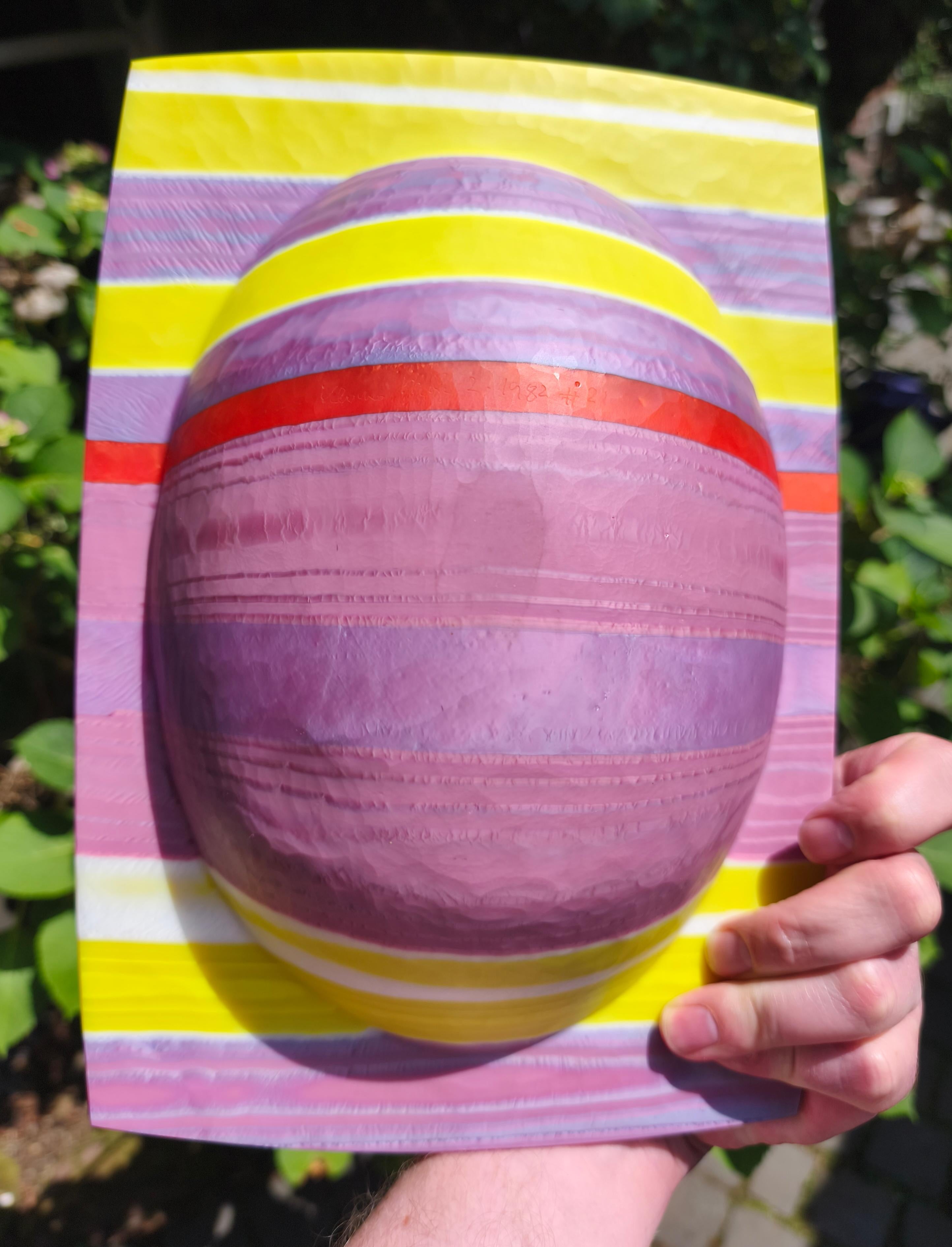 Late 20th Century A fine studio glass fusing bowl by Klaus Moje, made in Canberra in 1982 For Sale
