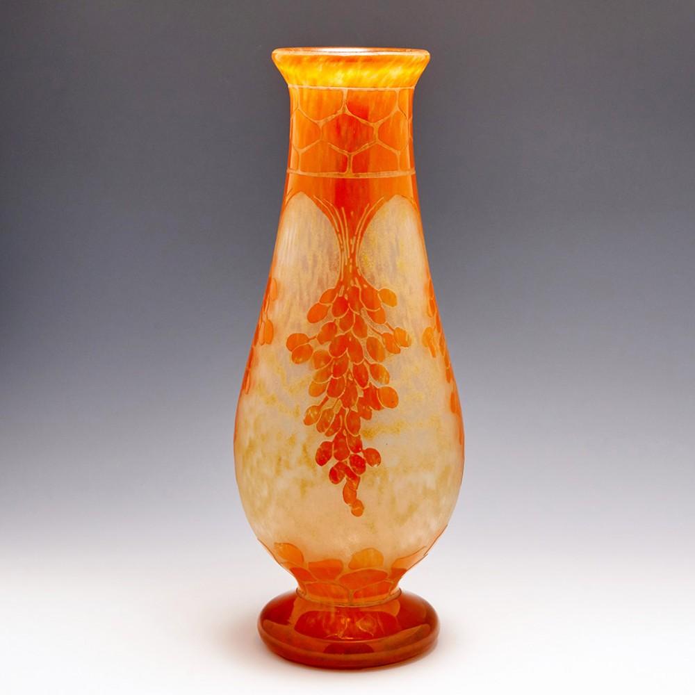 A Fine Tall Early Schneider Glass Vase, 1918-21

The candy cane 