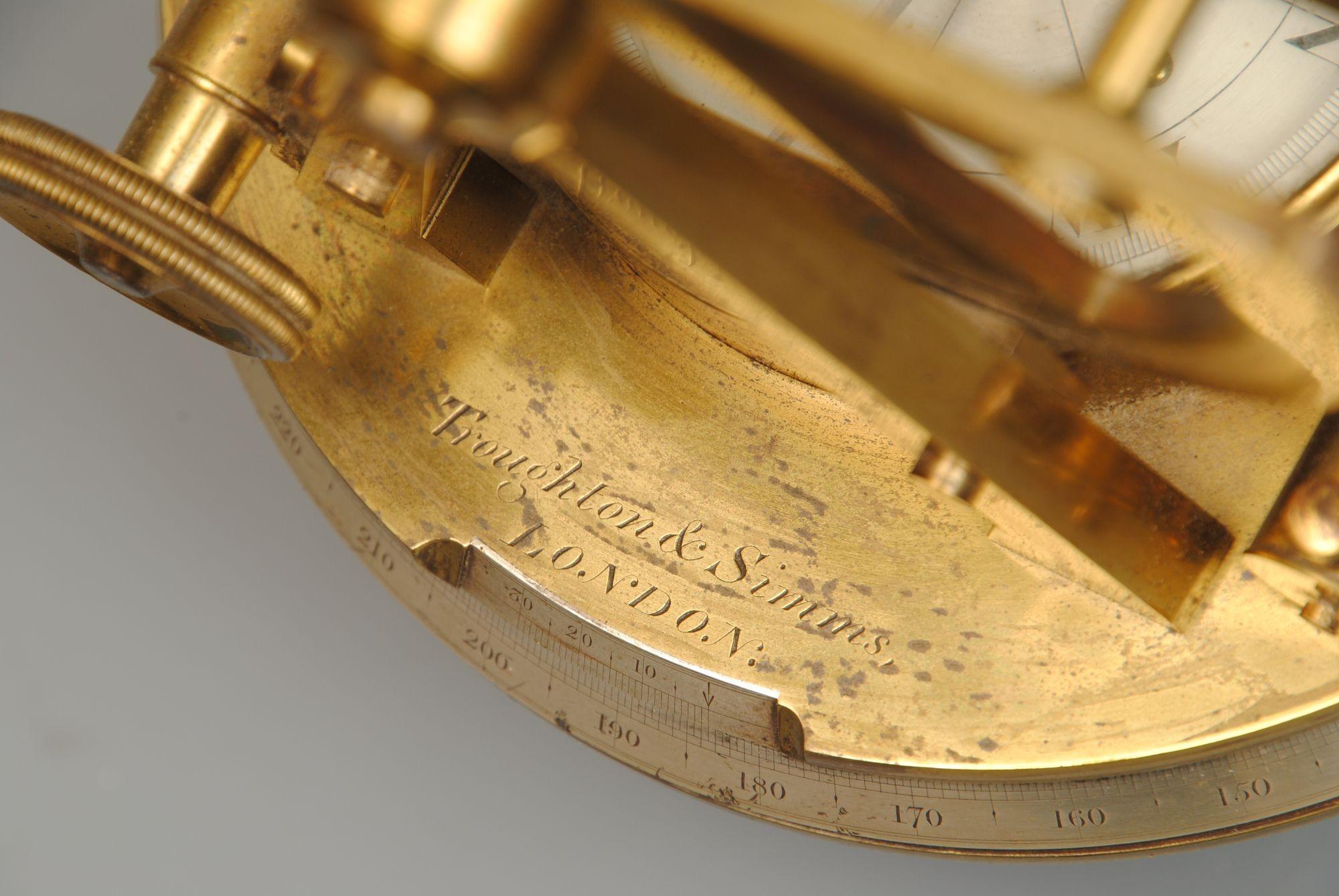 XIXe siècle Une belle Theodolite de Troughton et Simms dans son coffret d'origine en vente