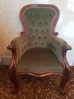 Fine Victorian Mahogany Gentlemans Arm Chair with Accompanying Foot Rest
